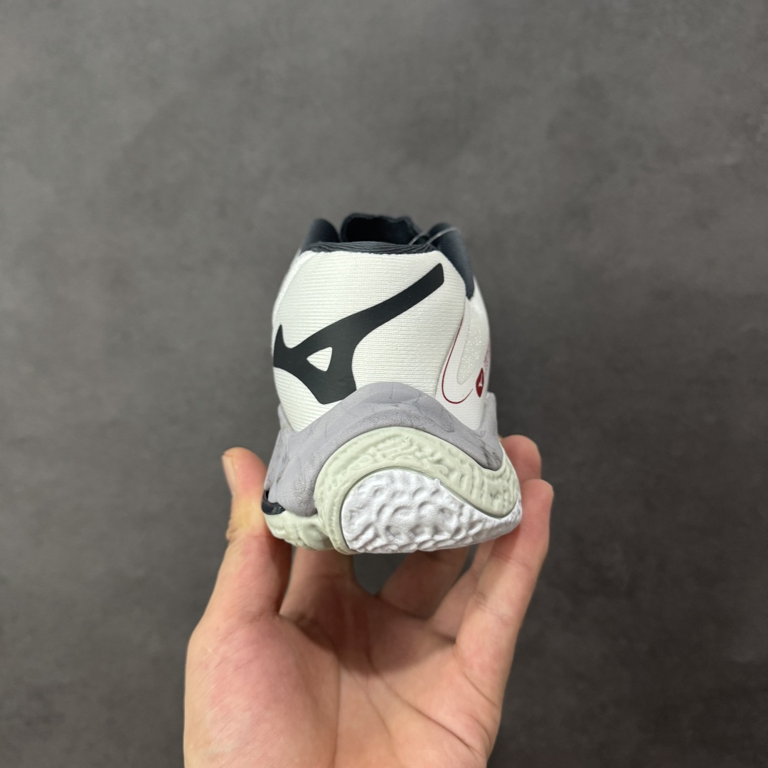 图片[4]-【公司级】美津浓Mizuno Wave Lightning Z8 闪电Z8系列低帮排球羽毛球运动鞋 升级原楦原纸版开发 #采用高频热熔网织布鞋面材质 #后掌wave物理镂空设计 #外置特殊防滑耐磨橡胶大底 货号：V1GA240096 尺码：36 36.5 37.5 38 38.5 39 40 40.5 41 42 42.5 43 44 45 编码：LNH280290-选品中心