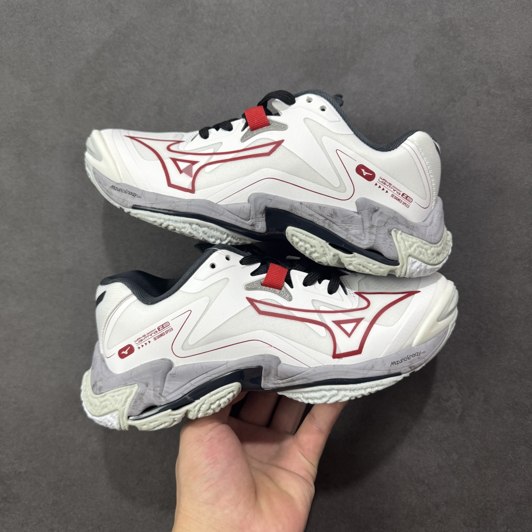 图片[3]-【公司级】美津浓Mizuno Wave Lightning Z8 闪电Z8系列低帮排球羽毛球运动鞋 升级原楦原纸版开发 #采用高频热熔网织布鞋面材质 #后掌wave物理镂空设计 #外置特殊防滑耐磨橡胶大底 尺码：36 36.5 37.5 38 38.5 39 40 40.5 41 42 42.5 43 44 45 编码：LNH280290-选品中心