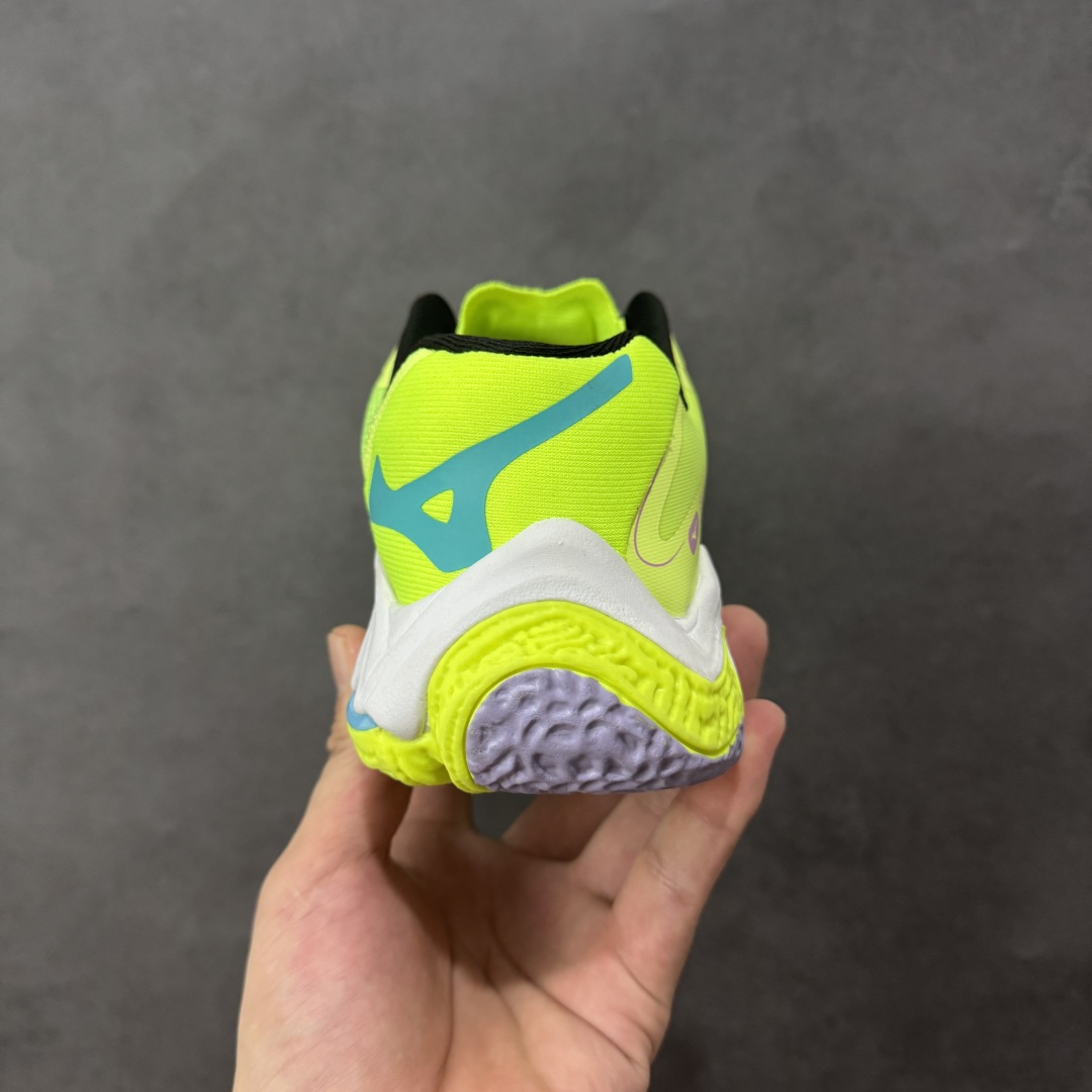 图片[4]-【公司级】美津浓Mizuno Wave Lightning Z8 闪电Z8系列低帮排球羽毛球运动鞋 升级原楦原纸版开发 #采用高频热熔网织布鞋面材质 #后掌wave物理镂空设计 #外置特殊防滑耐磨橡胶大底 货号：V1GA240011 尺码：36 36.5 37.5 38 38.5 39 40 40.5 41 42 42.5 43 44 45 编码：LNH280290-选品中心