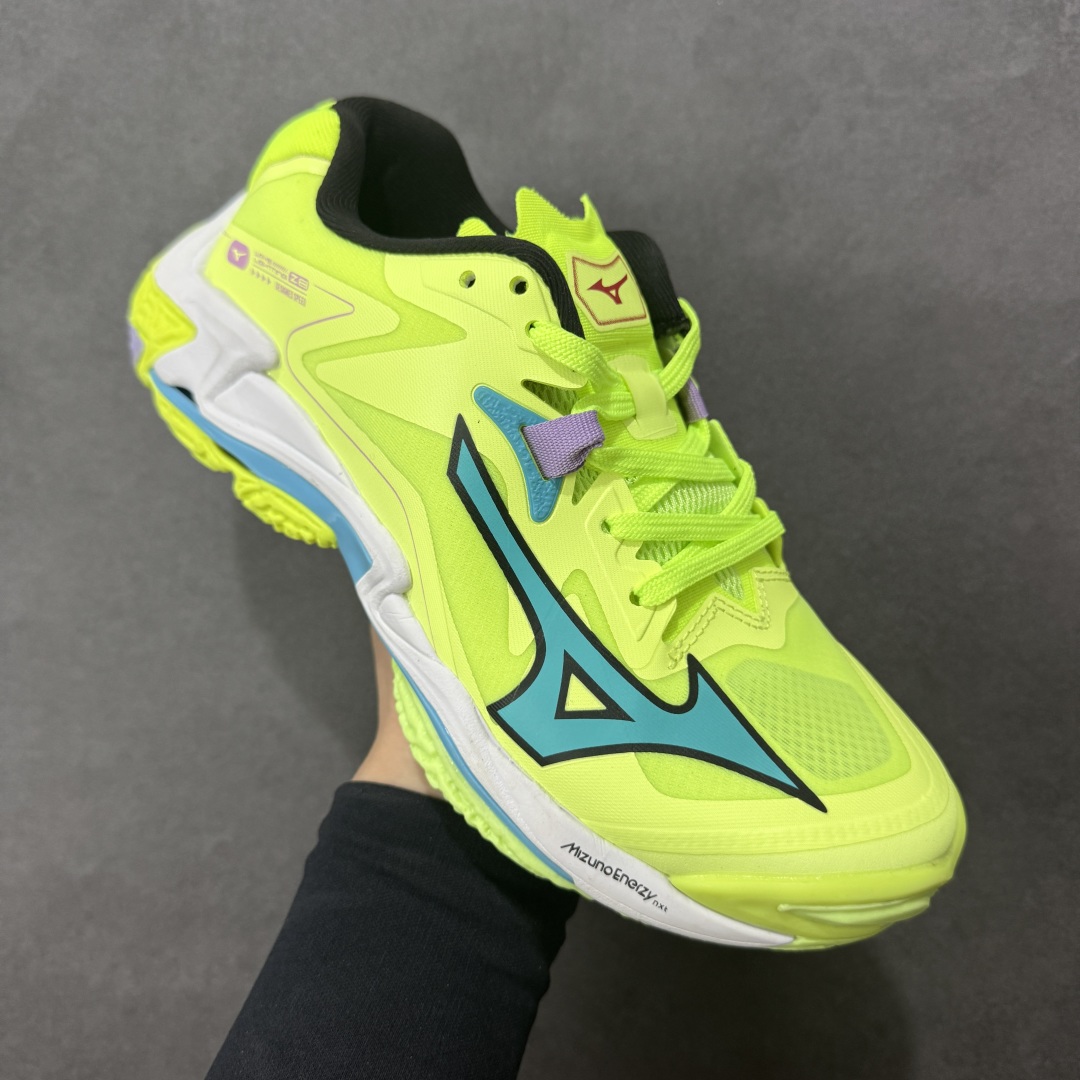 图片[3]-【公司级】美津浓Mizuno Wave Lightning Z8 闪电Z8系列低帮排球羽毛球运动鞋 升级原楦原纸版开发 #采用高频热熔网织布鞋面材质 #后掌wave物理镂空设计 #外置特殊防滑耐磨橡胶大底 货号：V1GA240011 尺码：36 36.5 37.5 38 38.5 39 40 40.5 41 42 42.5 43 44 45 编码：LNH280290-选品中心