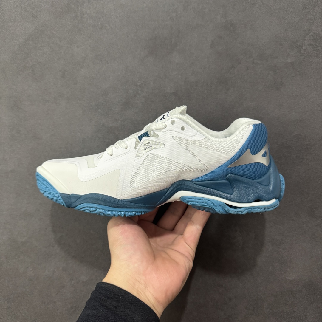 图片[2]-【公司级】美津浓Mizuno Wave Lightning Z8 闪电Z8系列低帮排球羽毛球运动鞋 升级原楦原纸版开发 #采用高频热熔网织布鞋面材质 #后掌wave物理镂空设计 #外置特殊防滑耐磨橡胶大底 货号：V1GA240021 尺码：36 36.5 37.5 38 38.5 39 40 40.5 41 42 42.5 43 44 45 编码：LNH280290-选品中心