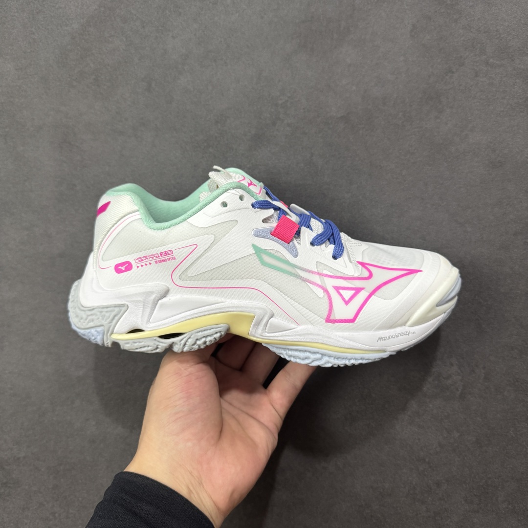 【公司级】美津浓Mizuno Wave Lightning Z8 闪电Z8系列低帮排球羽毛球运动鞋 升级原楦原纸版开发 #采用高频热熔网织布鞋面材质 #后掌wave物理镂空设计 #外置特殊防滑耐磨橡胶大底 货号:V1GA240058 尺码:36 36.5 37.5 38 38.5 39 40 40.5 41 42 42.5 43 44 45 编码:LNH280290-选品中心