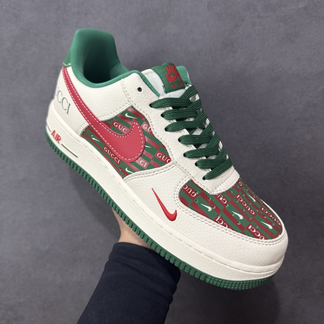 图片[3]-【定制版】Gucci x Nk Air Force 1’07 定制配色 古驰联名 空军一号低帮经典低帮休闲百搭板鞋 DD1982-312 定制鞋盒 大厂流水作业生产 超高清洁度 皮料切割干净无任何毛边 内置蜂窝气垫 细节完美   尺码：36 36.5 37.5 38 38.5 39 40 40.5 41 42 42.5 43 44 44.5 45-选品中心
