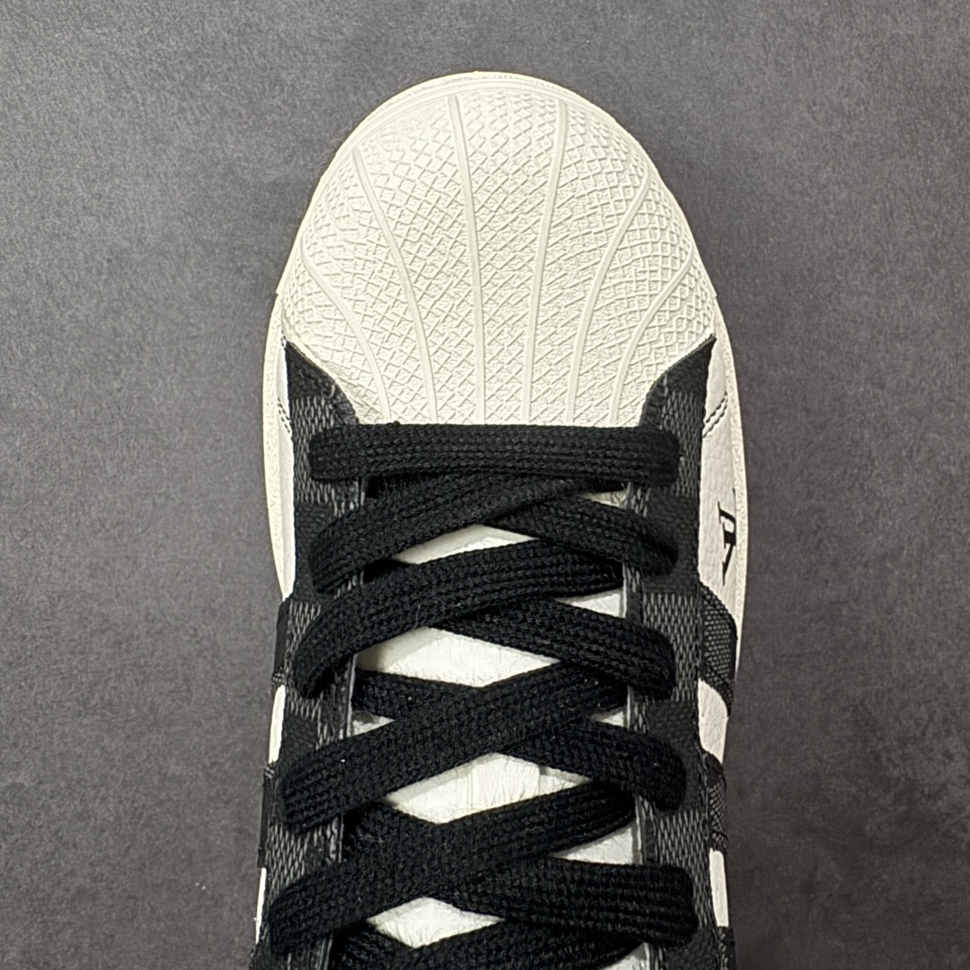 图片[8]-【定制版】Louis Vuitton x Ad Superstar 定制配色 Lv联名 三叶草低帮休闲百搭贝壳头板鞋 QF5806 公司级版本 大厂流水作业生产 超高清洁度 皮料切割干净无任何毛边 细节完美   尺码：36 36.5 37 38 38.5 39 40 40.5 41 42 42.5 43 44 44.5 45 编码：QFB290300-选品中心