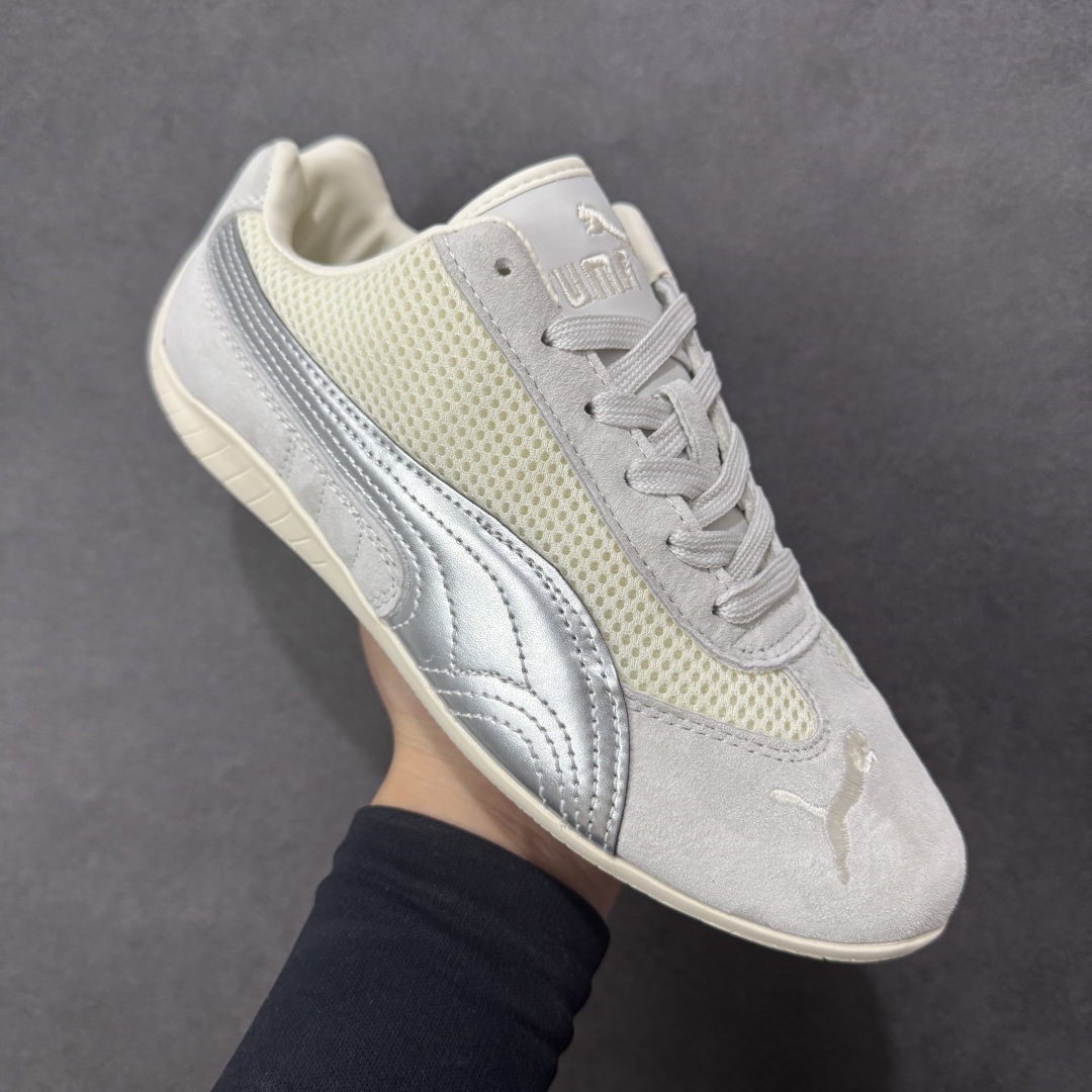 图片[3]-【公司级】PUMA Speedcat OG 彪马 低帮 云端白 男女同款 防滑耐磨低邦训练鞋生活休闲鞋赛车鞋 鞋型是Puma联合赛车运动品牌SparcohL专为专业赛车手而打造，流线型的米白翻毛皮鞋面低调却不失质感，侧面银色Logo加上米白的刺绣Puma字样以及鞋舌米白Puman字样及Logo，让米白的鞋子显得不那么单调，鞋头彪马Logo以米色呈现，鞋底平坦，采用轮胎纹路设计，防滑耐磨。 货号：403902-01 尺码：35.5-45带半码 编码：LNHB190200-选品中心