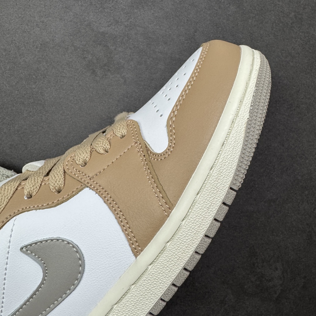 图片[5]-【K版纯原】Air Jordan AJ1 Mid 中帮 白棕 DQ8426-200 全新流水线出品 DT版本唯一平替选择 市场第二梯队最强版 全部原鞋开发 原楦原纸板开发 全鞋电脑针车 原厂内置全掌气垫 原盒内在原标 唯一Zp原版鞋带绑法 免检产品 全新2022版型 全头层皮料 完美零毛边处理 原厂配置全掌气垫 价格定位良心 几十个配色陆续出货 尺码：36 36.5 37.5 38 38.5 39 40 40.5 41 42 42.5 43 44 44.5 45 46-选品中心