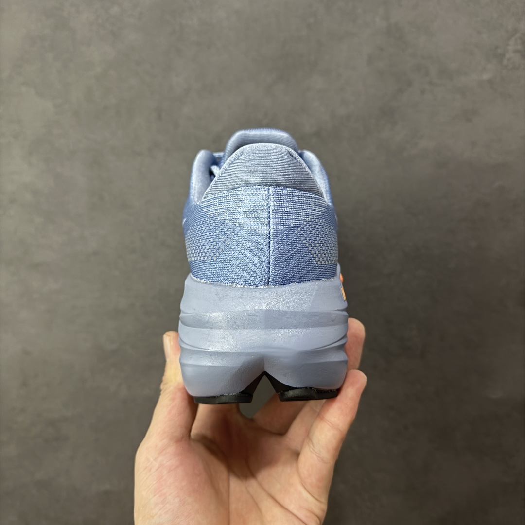 图片[4]-【纯原版】Brooks 布鲁克斯 Glycerin Max超级甘油 超弹轻盈跑步鞋 低帮透气缓震支撑休闲运动慢跑鞋 采用改进工程空气网眼组合热熔工艺 鞋面材质搭载DNA LOFT V2密度泡棉缓震系统 中底外置防滑耐磨橡胶底片 尺码：36-46半-选品中心