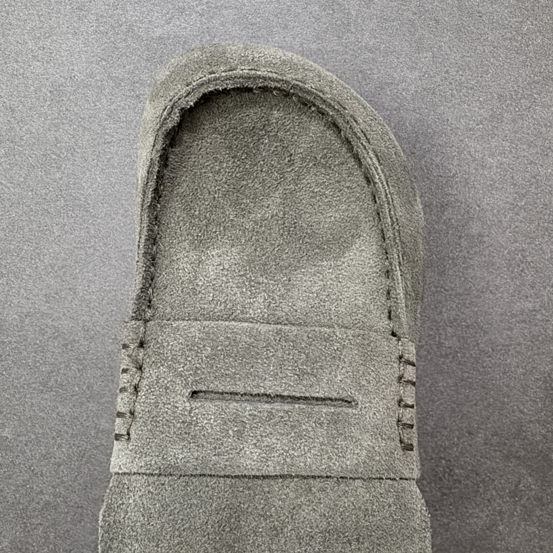 图片[8]-【BK版本】Birkenstock 博肯一脚蹬系列 深灰反绒 广东原产采用质地柔软牛皮绒面革植入羊羔毛鞋垫和里衬材质中底搭载缓震软木橡胶 纯色羊毛内里，保暖不乏时尚 外置EVA轻量片装外底 德国百年知名鞋履品牌·博肯Birkenstock 勃肯系列！ 货号：0250901 尺码：35-44-选品中心