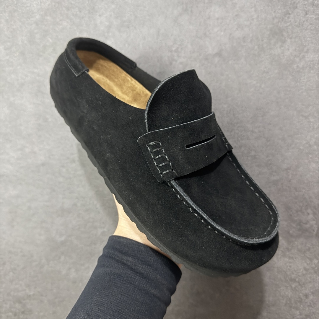 图片[3]-【BK版本】Birkenstock 博肯一脚蹬系列 黑色反绒 广东原产采用质地柔软牛皮绒面革植入羊羔毛鞋垫和里衬材质中底搭载缓震软木橡胶 纯色羊毛内里，保暖不乏时尚 外置EVA轻量片装外底 德国百年知名鞋履品牌·博肯Birkenstock 勃肯系列！ 货号：0250901 尺码：35-44-选品中心