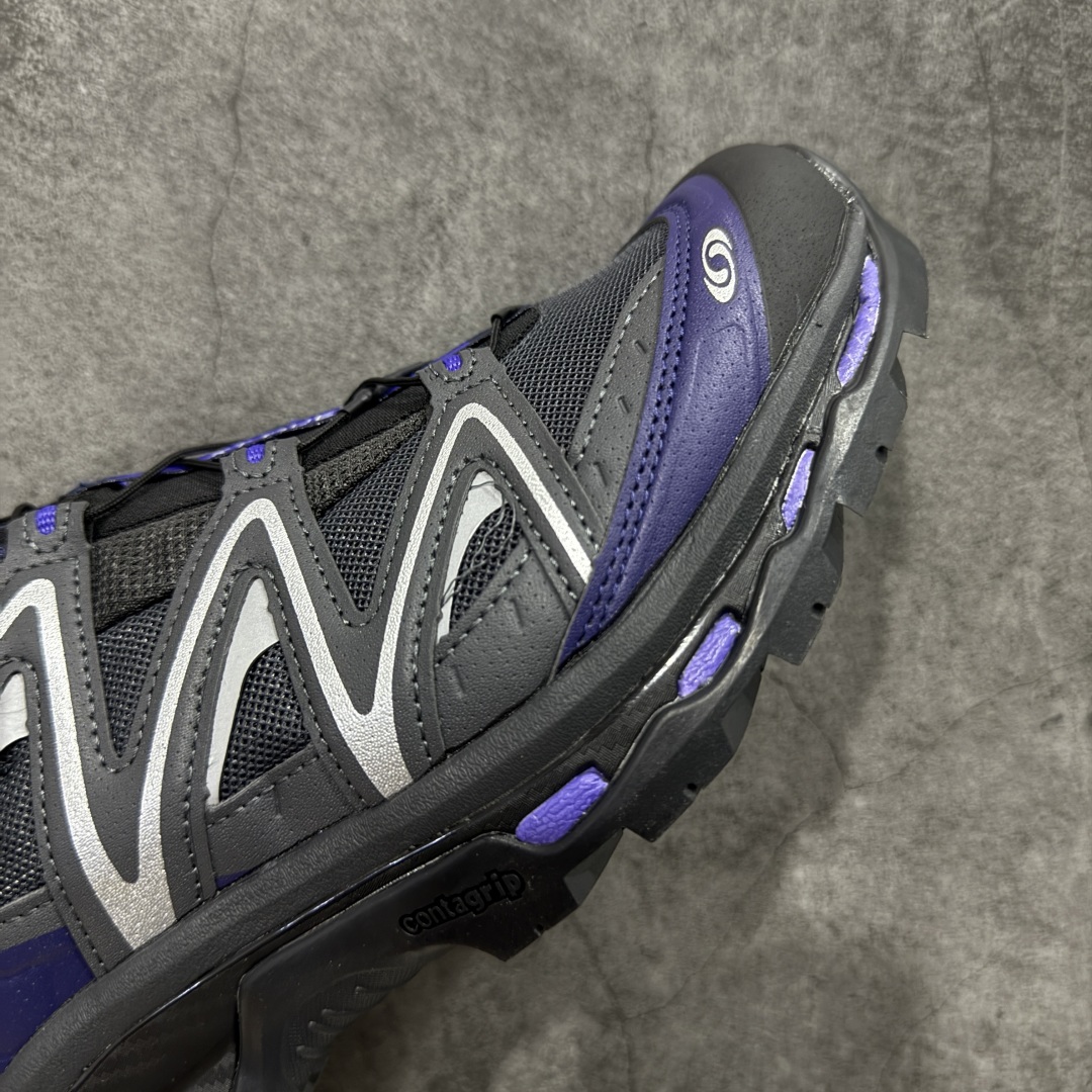 图片[6]-【绿x升级版】Salomon XT-QUEST ADV 萨洛蒙情侣款户外机能鞋 黑蓝 491260 全新绿x升级版 品质大改进 ‼️ 全鞋改进为原厂一致材料打造 全新修长鞋型 相对老版臃肿鞋型 此版的版型更正 全新玻璃冲刀 清洁度提升 同步原版左右鞋带孔的间距加大（之前老版间距太小） 网面与鞋头材料校对一致无色差（老版网面有色差） 鞋后跟反口V字定型同步zp（老版臃肿为U字后跟反口） 鞋舌两侧鞋帮脚踝处更加直挺（之前老版往中间踏） 鞋盒黑盒改正为原版牛皮纸鞋盒 鞋头处添加☯️太极标 所有细节多次修改校正 坚持同步原版无差别 毋庸置疑全市场最好的版本💪🏻终端优势供应 尺码：36-46-选品中心