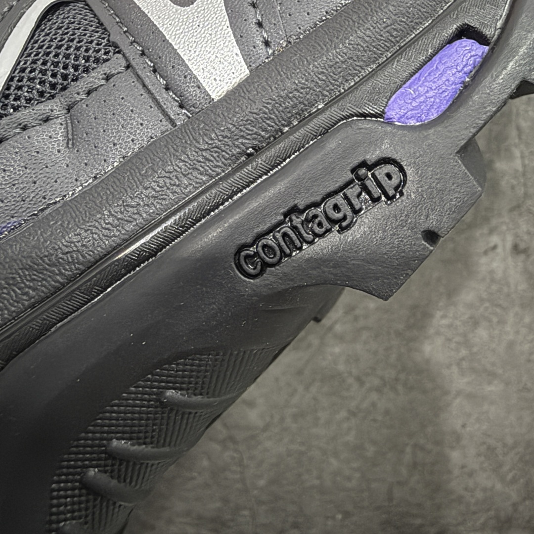 图片[4]-【绿x升级版】Salomon XT-QUEST ADV 萨洛蒙情侣款户外机能鞋 黑蓝 491260 全新绿x升级版 品质大改进 ‼️ 全鞋改进为原厂一致材料打造 全新修长鞋型 相对老版臃肿鞋型 此版的版型更正 全新玻璃冲刀 清洁度提升 同步原版左右鞋带孔的间距加大（之前老版间距太小） 网面与鞋头材料校对一致无色差（老版网面有色差） 鞋后跟反口V字定型同步zp（老版臃肿为U字后跟反口） 鞋舌两侧鞋帮脚踝处更加直挺（之前老版往中间踏） 鞋盒黑盒改正为原版牛皮纸鞋盒 鞋头处添加☯️太极标 所有细节多次修改校正 坚持同步原版无差别 毋庸置疑全市场最好的版本💪🏻终端优势供应 尺码：36-46-选品中心