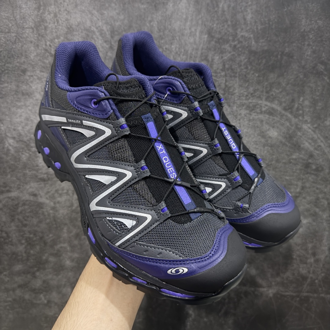 【绿x升级版】Salomon XT-QUEST ADV 萨洛蒙情侣款户外机能鞋 黑蓝 491260 全新绿x升级版 品质大改进 ‼️ 全鞋改进为原厂一致材料打造 全新修长鞋型 相对老版臃肿鞋型 此版的版型更正 全新玻璃冲刀 清洁度提升 同步原版左右鞋带孔的间距加大(之前老版间距太小) 网面与鞋头材料校对一致无色差(老版网面有色差) 鞋后跟反口V字定型同步zp(老版臃肿为U字后跟反口) 鞋舌两侧鞋帮脚踝处更加直挺(之前老版往中间踏) 鞋盒黑盒改正为原版牛皮纸鞋盒 鞋头处添加☯️太极标 所有细节多次修改校正 坚持同步原版无差别 毋庸置疑全市场最好的版本💪🏻终端优势供应 尺码:36-46-选品中心