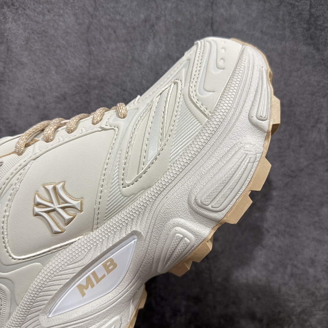 图片[6]-【纯原版】MLB Winner Chunky 25新款 NY百搭舒适休闲潮流运动厚底增高 防滑耐磨 低帮 老爹鞋 男女同款 潮流厚底时尚街头赛博皮面老爹鞋 MLB官方同步出货 虞书欣等众多潮流明星同款 高弹双层MD大底 原楦原档案数据开发版型（完美鞋头弧度/后套收口效果🆚市面文案版本‼️） 原厂立体填充鞋舌海绵 中底注胶孔原数据开发模具大底原厂转印标市面上唯一纯原版本 原材料打造 内增高6cm 原厂1：1模具开发 原厂进口纳米材质 原厂 全套手提袋 原盒雷射防伪标包装 天猫订单品质 官网尺码：35 36 36.5 37.5 38 38.5 39 40 40.5 41 42 42.5 43 44 45-选品中心