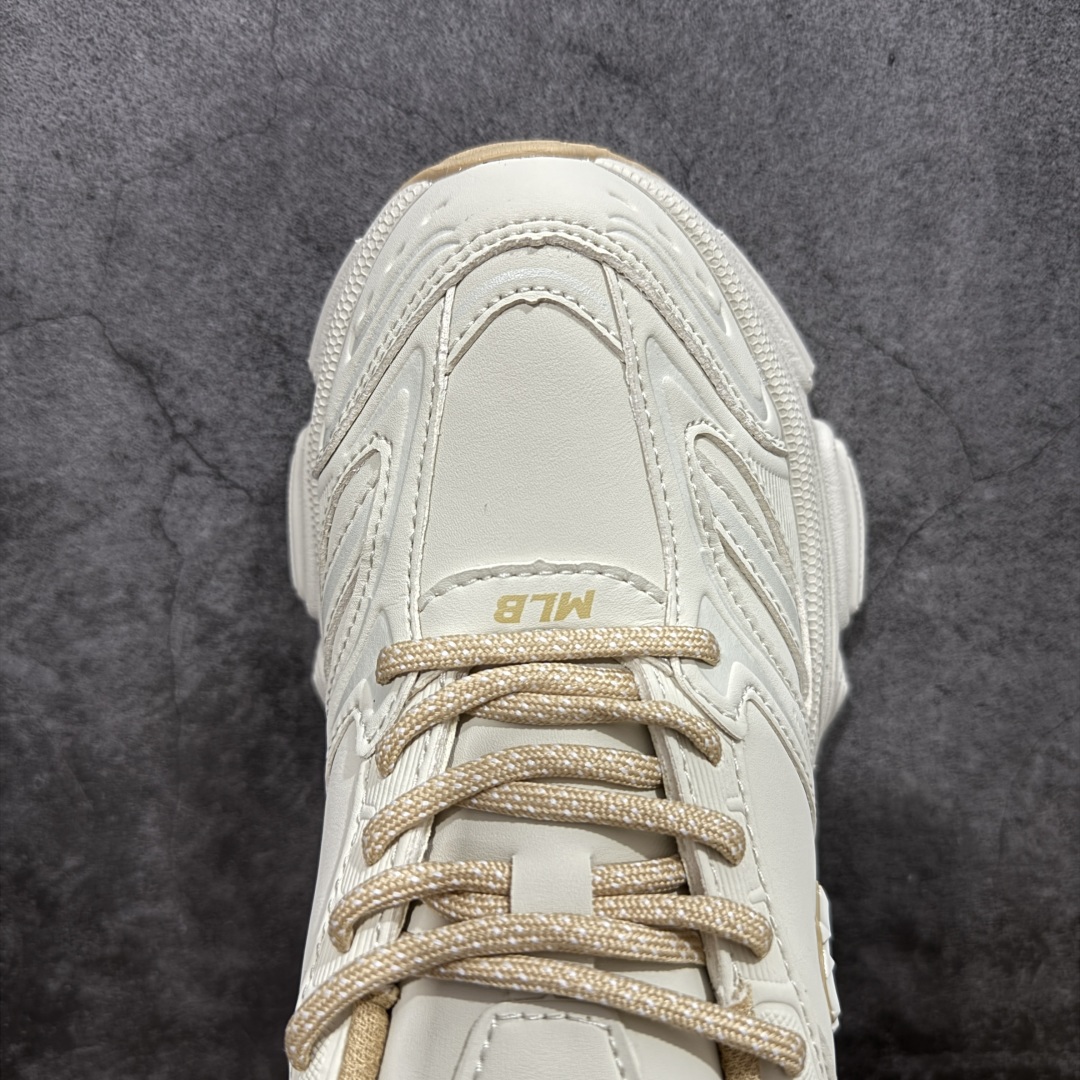 图片[5]-【纯原版】MLB Winner Chunky 25新款 NY百搭舒适休闲潮流运动厚底增高 防滑耐磨 低帮 老爹鞋 男女同款 潮流厚底时尚街头赛博皮面老爹鞋 MLB官方同步出货 虞书欣等众多潮流明星同款 高弹双层MD大底 原楦原档案数据开发版型（完美鞋头弧度/后套收口效果🆚市面文案版本‼️） 原厂立体填充鞋舌海绵 中底注胶孔原数据开发模具大底原厂转印标市面上唯一纯原版本 原材料打造 内增高6cm 原厂1：1模具开发 原厂进口纳米材质 原厂 全套手提袋 原盒雷射防伪标包装 天猫订单品质 官网尺码：35 36 36.5 37.5 38 38.5 39 40 40.5 41 42 42.5 43 44 45-选品中心