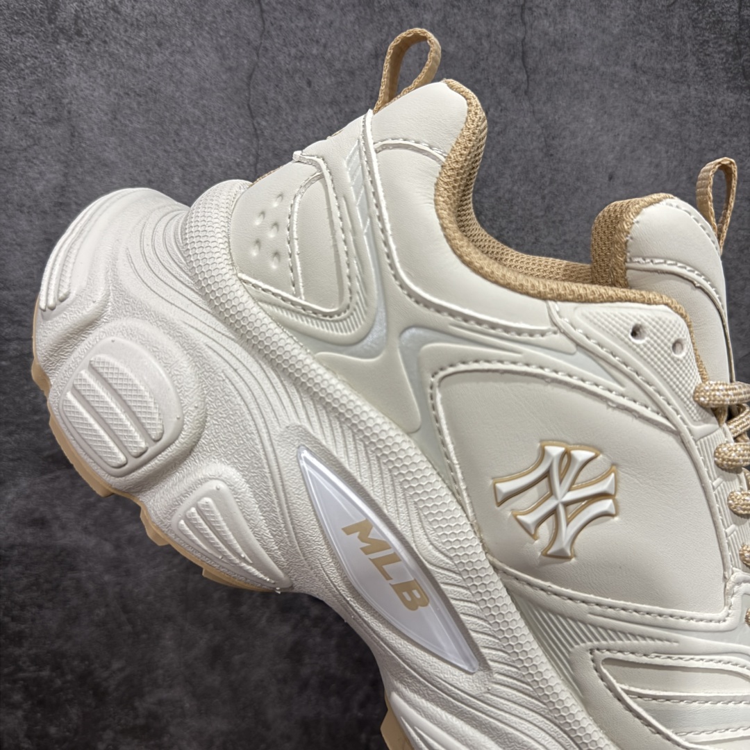 图片[7]-【纯原版】MLB Winner Chunky 25新款 NY百搭舒适休闲潮流运动厚底增高 防滑耐磨 低帮 老爹鞋 男女同款 潮流厚底时尚街头赛博皮面老爹鞋 MLB官方同步出货 虞书欣等众多潮流明星同款 高弹双层MD大底 原楦原档案数据开发版型（完美鞋头弧度/后套收口效果🆚市面文案版本‼️） 原厂立体填充鞋舌海绵 中底注胶孔原数据开发模具大底原厂转印标市面上唯一纯原版本 原材料打造 内增高6cm 原厂1：1模具开发 原厂进口纳米材质 原厂 全套手提袋 原盒雷射防伪标包装 天猫订单品质 官网尺码：35 36 36.5 37.5 38 38.5 39 40 40.5 41 42 42.5 43 44 45-选品中心