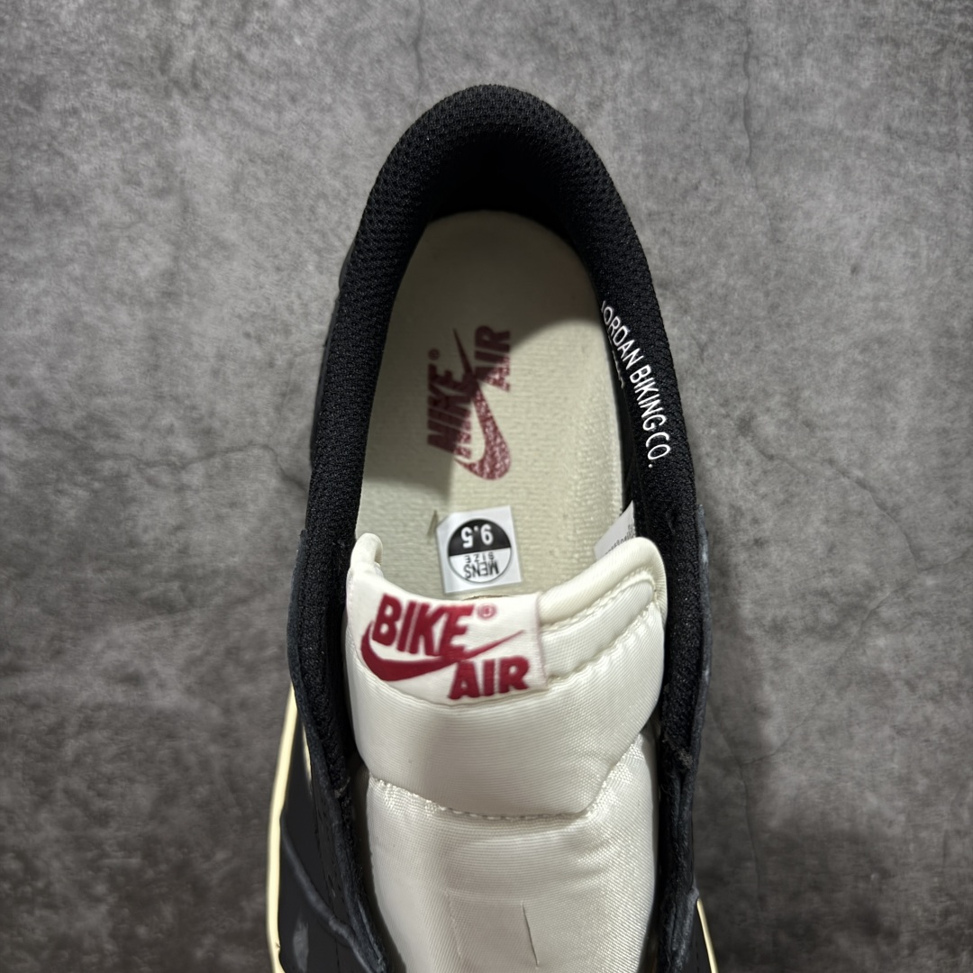 图片[8]-【KZ纯原】Nigel Sylvester x Air Jordan 1 Low OG Nitro \”Better With Time\” 低帮 黑白红 AJ1低邦 白黑红 尿渍2.0 男女同款 乔丹篮球鞋系列 国内一线头部知名大厂出品 高端外贸零售专供品质 原鞋原楦头纸板开发 原厂防尘纸 极致一眼正品既视感 以\”Better With Time\”（随时间而愈佳）为核心概念，通过刻意做旧工艺模拟BMX 运动自然磨损，黑色粒面皮革搭配人工刮痕、擦色，模仿长期骑行后的斑驳感，最特别的是刻意但不夸张的做旧处理；米白色的Swoosh Logo标志为整体增添了几分复古美感，而鞋垫与鞋舌上的\”Bike Air\”标志以及鞋身内衬的\”JJordan Biking Co. EST. 2017\”字样，则彰显了其联名身份；后跟Wings Logo则以米黄色压印呈现，鞋头外侧添加金属金色Mini Swoosh Logos，兼具辨识度与反光实用性；最后以氧化泛黄中底搭配红色橡胶外底完善整体设计收尾。 货号：IB8958-001 尺码：36-47.5带半码-选品中心