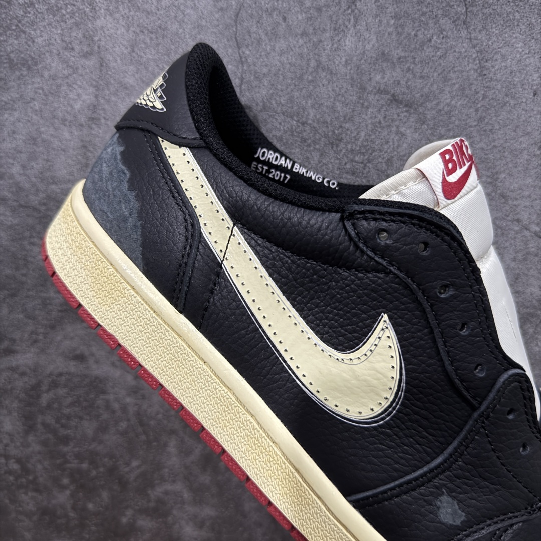 图片[7]-【KZ纯原】Nigel Sylvester x Air Jordan 1 Low OG Nitro \”Better With Time\” 低帮 黑白红 AJ1低邦 白黑红 尿渍2.0 男女同款 乔丹篮球鞋系列 国内一线头部知名大厂出品 高端外贸零售专供品质 原鞋原楦头纸板开发 原厂防尘纸 极致一眼正品既视感 以\”Better With Time\”（随时间而愈佳）为核心概念，通过刻意做旧工艺模拟BMX 运动自然磨损，黑色粒面皮革搭配人工刮痕、擦色，模仿长期骑行后的斑驳感，最特别的是刻意但不夸张的做旧处理；米白色的Swoosh Logo标志为整体增添了几分复古美感，而鞋垫与鞋舌上的\”Bike Air\”标志以及鞋身内衬的\”JJordan Biking Co. EST. 2017\”字样，则彰显了其联名身份；后跟Wings Logo则以米黄色压印呈现，鞋头外侧添加金属金色Mini Swoosh Logos，兼具辨识度与反光实用性；最后以氧化泛黄中底搭配红色橡胶外底完善整体设计收尾。 货号：IB8958-001 尺码：36-47.5带半码-选品中心