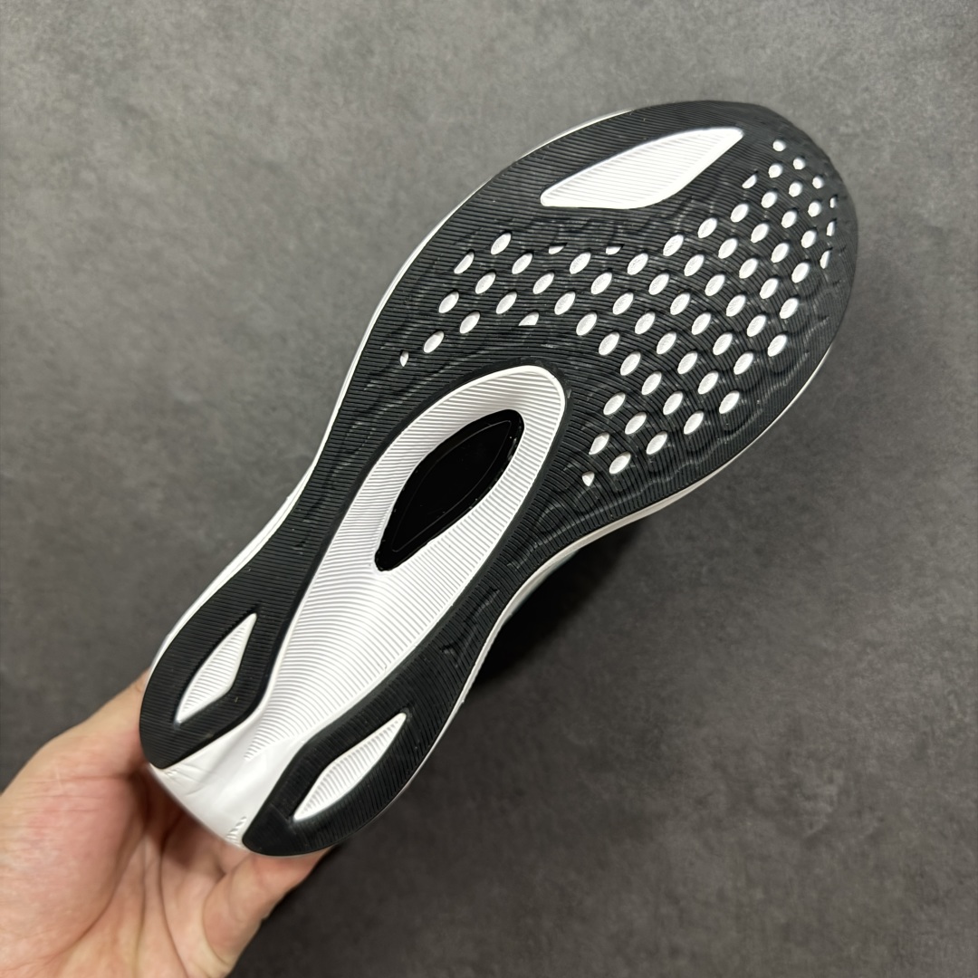 图片[9]-【升级版】Asics 亚瑟士MAGIC SPEED 4稳定跑鞋 鞋面采用双层提花网面设计，提高包裹性和透气性，后跟搭载稳定系统科技T-GEL提升整体支撑力和结构感，减少对身体带来的冲击负荷，创新中底至轻回弹 尺码：36-45 含半码-选品中心