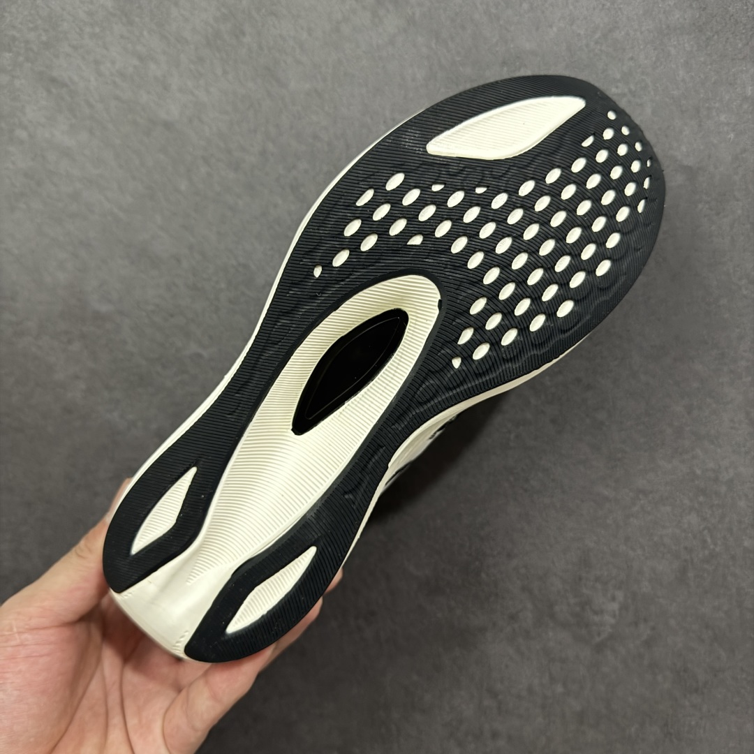 图片[9]-【升级版】Asics 亚瑟士MAGIC SPEED 4稳定跑鞋 鞋面采用双层提花网面设计，提高包裹性和透气性，后跟搭载稳定系统科技T-GEL提升整体支撑力和结构感，减少对身体带来的冲击负荷，创新中底至轻回弹 尺码：36-45 含半码-选品中心