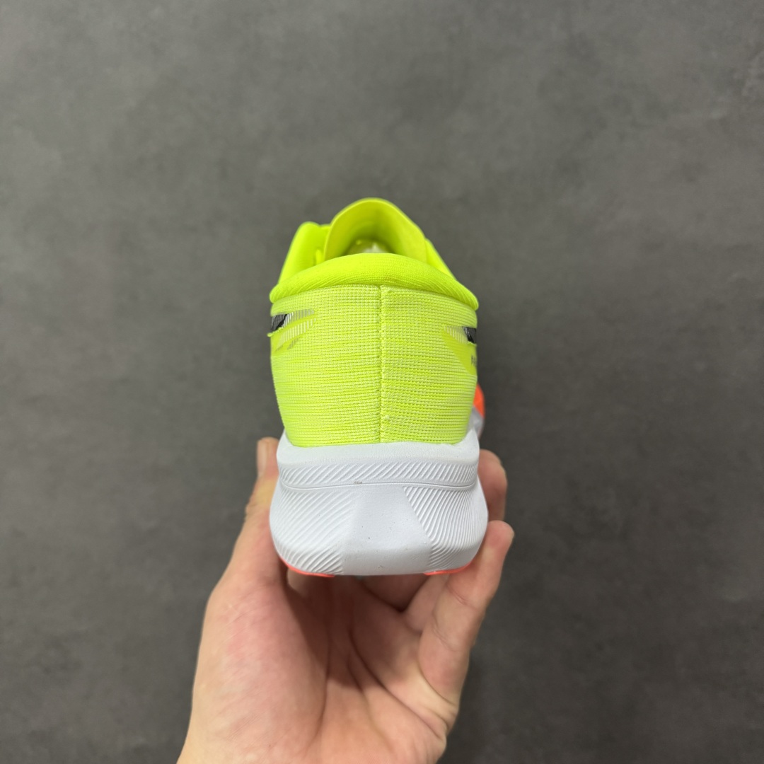 图片[4]-【升级版】Asics 亚瑟士MAGIC SPEED 4稳定跑鞋 鞋面采用双层提花网面设计，提高包裹性和透气性，后跟搭载稳定系统科技T-GEL提升整体支撑力和结构感，减少对身体带来的冲击负荷，创新中底至轻回弹 尺码：36-45 含半码-选品中心