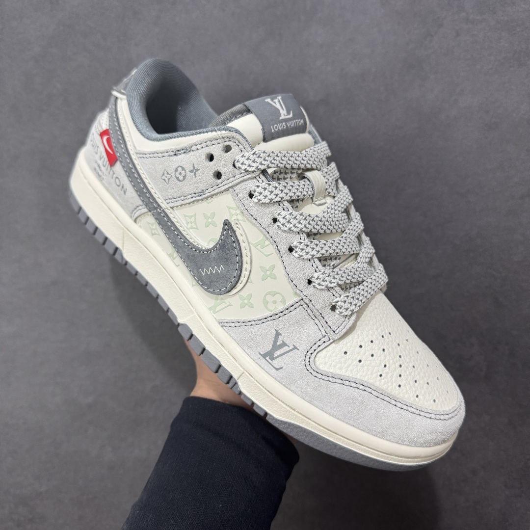 图片[3]-【定制版】Nike SB Dunk Low LV联名 灰白双勾 周年高端定制 低帮休闲板鞋 CX5050-Y20  #定制鞋盒 大厂纯原品质出货 超高清洁度 皮料切割干净无任何毛边 细节完美   尺码：36 36.5 37.5 38 38.5 39 40 40.5 41 42 42.5 43 44 44.5 45 编码：HXSB330340-选品中心