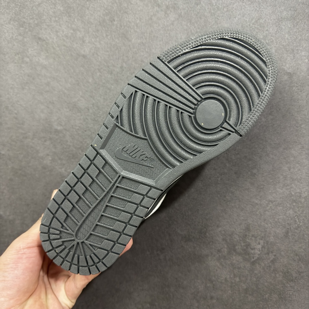 图片[9]-【公司级头层】Nike Air Jordan 1 Retro Low OG AJ1乔1 低帮休闲运动板鞋 市场唯一独家头层皮打造 原鞋原档案开发 原厂皮料 原档冲孔鞋头 正确满胶鞋垫 四线拉帮 原厂织唛标 鞋舌高弹海绵填充 货号：553558-044 尺码：36 36.5 37.5 38 38.5 3940 40.5 41 42 42 42.5 43 44 45 46 编码：GLB210220-选品中心