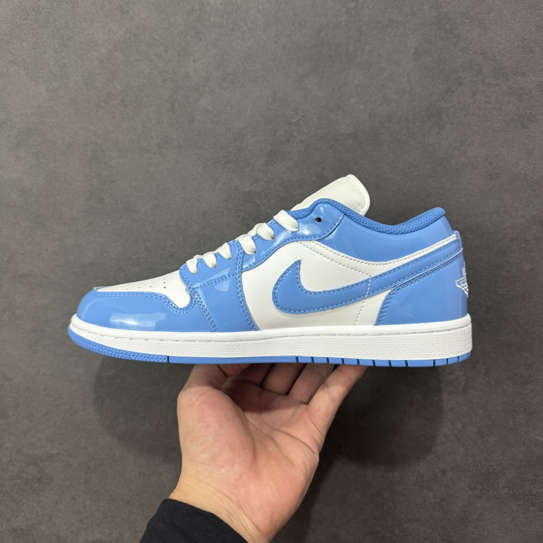 图片[2]-【公司级头层】Nike Air Jordan 1 Retro Low OG AJ1乔1 低帮休闲运动板鞋 市场唯一独家头层皮打造 原鞋原档案开发 原厂皮料 原档冲孔鞋头 正确满胶鞋垫 四线拉帮 原厂织唛标 鞋舌高弹海绵填充 货号：FZ2138-114 尺码：36 36.5 37.5 38 38.5 3940 40.5 41 42 42 42.5 43 44 45 46 编码：GLB210220-选品中心