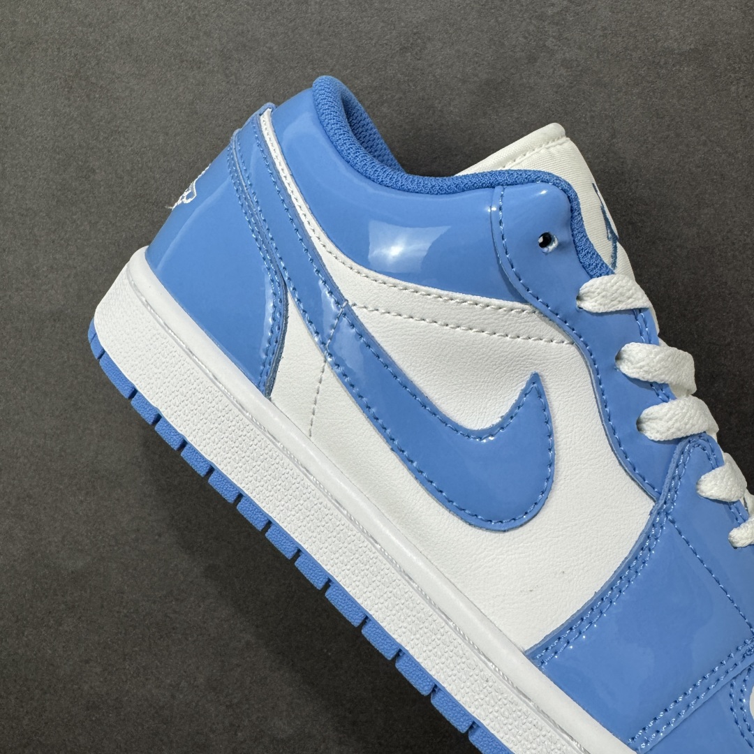 图片[6]-【公司级头层】Nike Air Jordan 1 Retro Low OG AJ1乔1 低帮休闲运动板鞋 市场唯一独家头层皮打造 原鞋原档案开发 原厂皮料 原档冲孔鞋头 正确满胶鞋垫 四线拉帮 原厂织唛标 鞋舌高弹海绵填充 货号：FZ2138-114 尺码：36 36.5 37.5 38 38.5 3940 40.5 41 42 42 42.5 43 44 45 46 编码：GLB210220-选品中心
