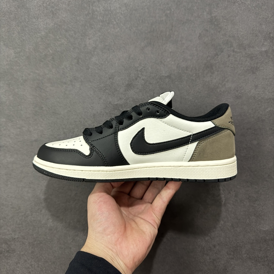 图片[2]-【公司级头层】Nike Air Jordan 1 Retro Low OG AJ1乔1 低帮休闲运动板鞋 市场唯一独家头层皮打造 原鞋原档案开发 原厂皮料 原档冲孔鞋头 正确满胶鞋垫 四线拉帮 原厂织唛标 鞋舌高弹海绵填充 货号：CZ0790-012 尺码：36 36.5 37.5 38 38.5 3940 40.5 41 42 42 42.5 43 44 45 46 编码：GLB210220-选品中心