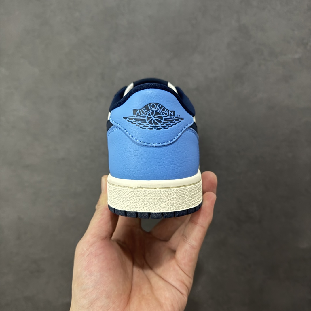 图片[4]-【公司级头层】Nike Air Jordan 1 Retro Low OG AJ1乔1 低帮休闲运动板鞋 市场唯一独家头层皮打造 原鞋原档案开发 原厂皮料 原档冲孔鞋头 正确满胶鞋垫 四线拉帮 原厂织唛标 鞋舌高弹海绵填充 货号：CZ0790-400 尺码：36 36.5 37.5 38 38.5 3940 40.5 41 42 42 42.5 43 44 45 46 编码：GLB210220-选品中心