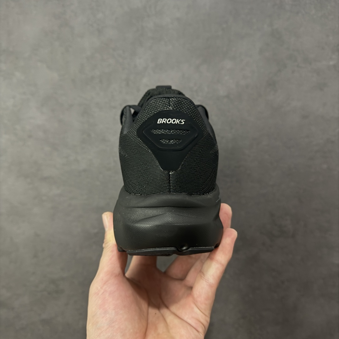图片[4]-【公司级】外贸热款专供 Brooks 布鲁克斯 Ghost 17 网面运动鞋 官方售价1K+ 超临界Q弹大底 正确鞋底带钢印 平台专供品质 完美鞋型 做工清洁度 软碳大底 透气鞋面 跑步健身优选版本 尺码：36-45-选品中心