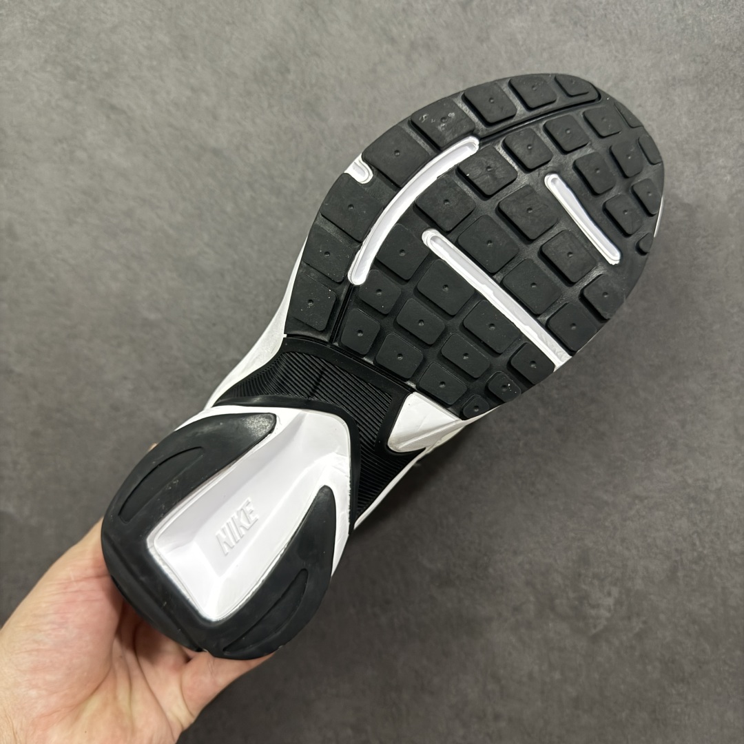 图片[9]-【公司级】耐克NK AIR PEGASUS AL8舒适百搭耐磨透气低帮跑步鞋时尚厚底老爹鞋 专为跑者打造的熟悉弹力脚感再度回归 助你攻克各种目标 再不然 也能为你增添足下风采 AL8版保有你喜爱的灵敏度和适中支撑力 以及发想自 2000 年代初期跑者们的飘逸造型 鞋面采用皮革和网眼布材质打造 搭配上侧面的线条设计 十分吸睛 中底搭载了Air气垫 保证舒适的脚感反馈 货号：FJ3794-104 尺码：36 36.5 37.5 38 38.5 39 40 40.5 41 42 42.5 43 44 45-选品中心