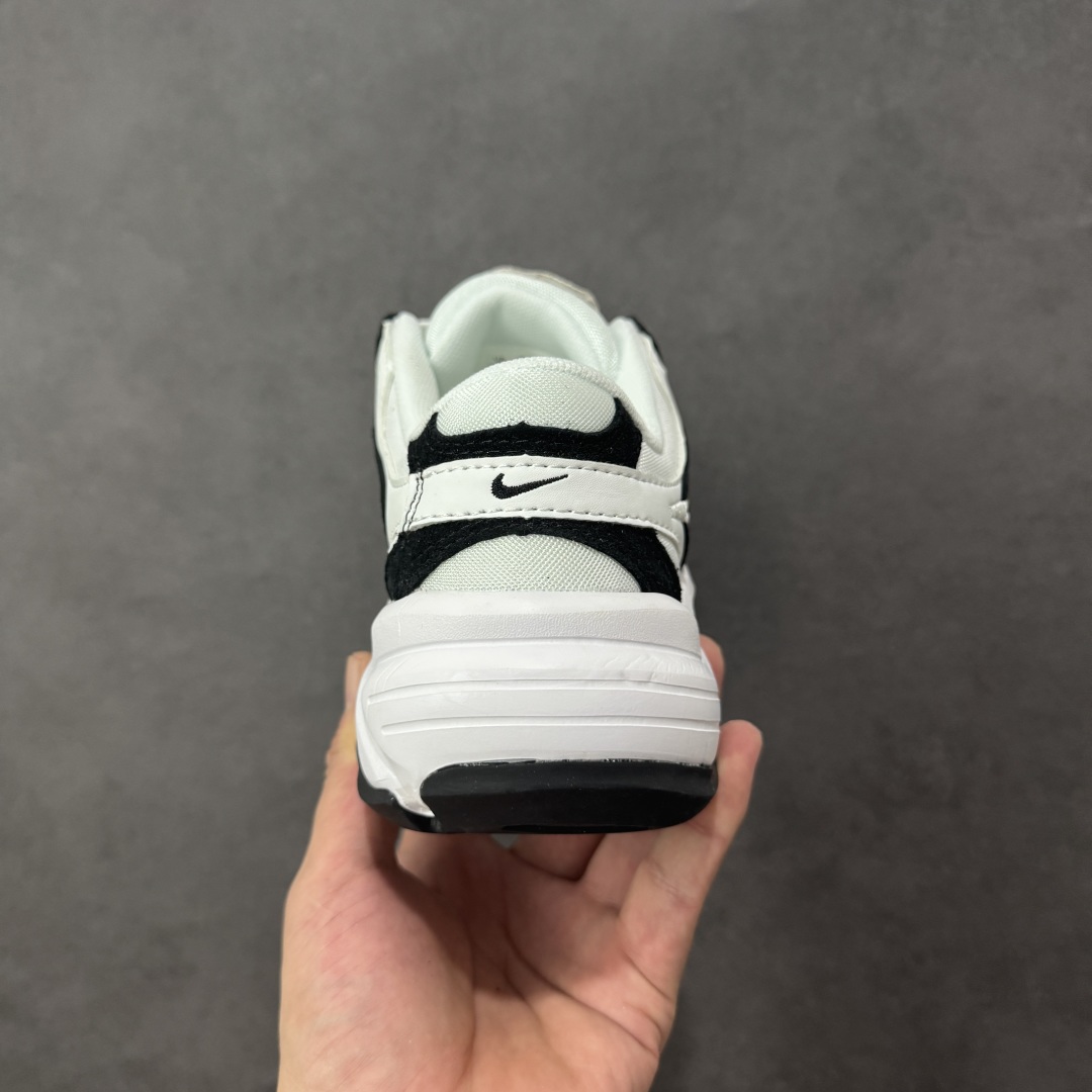 图片[4]-【公司级】耐克NK AIR PEGASUS AL8舒适百搭耐磨透气低帮跑步鞋时尚厚底老爹鞋 专为跑者打造的熟悉弹力脚感再度回归 助你攻克各种目标 再不然 也能为你增添足下风采 AL8版保有你喜爱的灵敏度和适中支撑力 以及发想自 2000 年代初期跑者们的飘逸造型 鞋面采用皮革和网眼布材质打造 搭配上侧面的线条设计 十分吸睛 中底搭载了Air气垫 保证舒适的脚感反馈 货号：FJ3794-104 尺码：36 36.5 37.5 38 38.5 39 40 40.5 41 42 42.5 43 44 45-选品中心