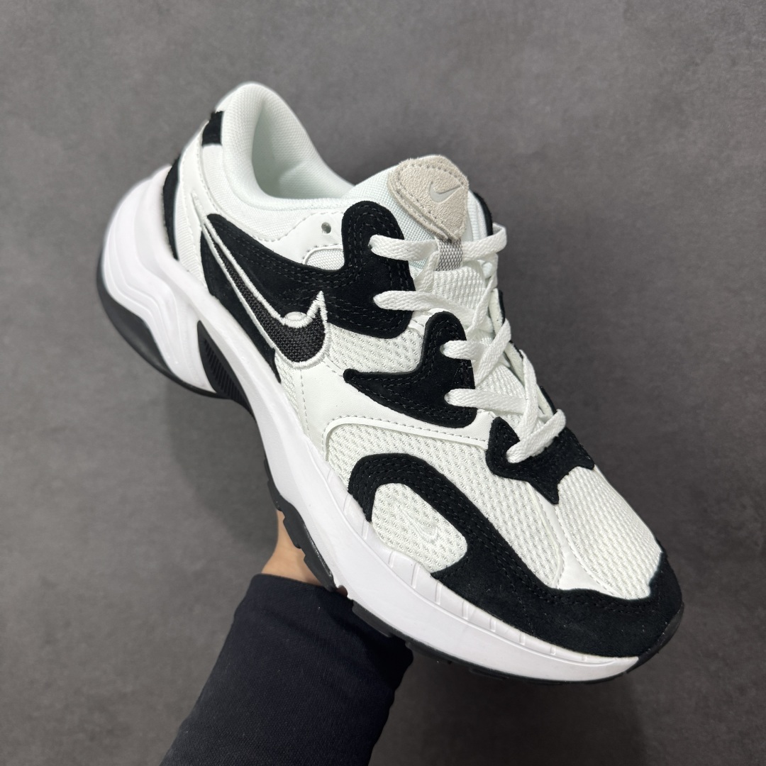 图片[3]-【公司级】耐克NK AIR PEGASUS AL8舒适百搭耐磨透气低帮跑步鞋时尚厚底老爹鞋 专为跑者打造的熟悉弹力脚感再度回归 助你攻克各种目标 再不然 也能为你增添足下风采 AL8版保有你喜爱的灵敏度和适中支撑力 以及发想自 2000 年代初期跑者们的飘逸造型 鞋面采用皮革和网眼布材质打造 搭配上侧面的线条设计 十分吸睛 中底搭载了Air气垫 保证舒适的脚感反馈 货号：FJ3794-104 尺码：36 36.5 37.5 38 38.5 39 40 40.5 41 42 42.5 43 44 45-选品中心