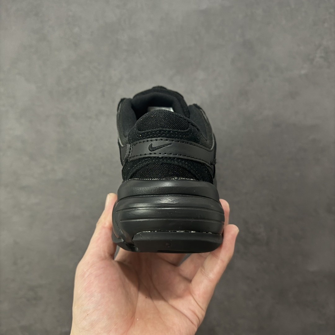 图片[4]-【公司级】耐克NK AIR PEGASUS AL8舒适百搭耐磨透气低帮跑步鞋时尚厚底老爹鞋 专为跑者打造的熟悉弹力脚感再度回归 助你攻克各种目标 再不然 也能为你增添足下风采 AL8版保有你喜爱的灵敏度和适中支撑力 以及发想自 2000 年代初期跑者们的飘逸造型 鞋面采用皮革和网眼布材质打造 搭配上侧面的线条设计 十分吸睛 中底搭载了Air气垫 保证舒适的脚感反馈 货号：FJ3794-100 尺码：36 36.5 37.5 38 38.5 39 40 40.5 41 42 42.5 43 44 45-选品中心