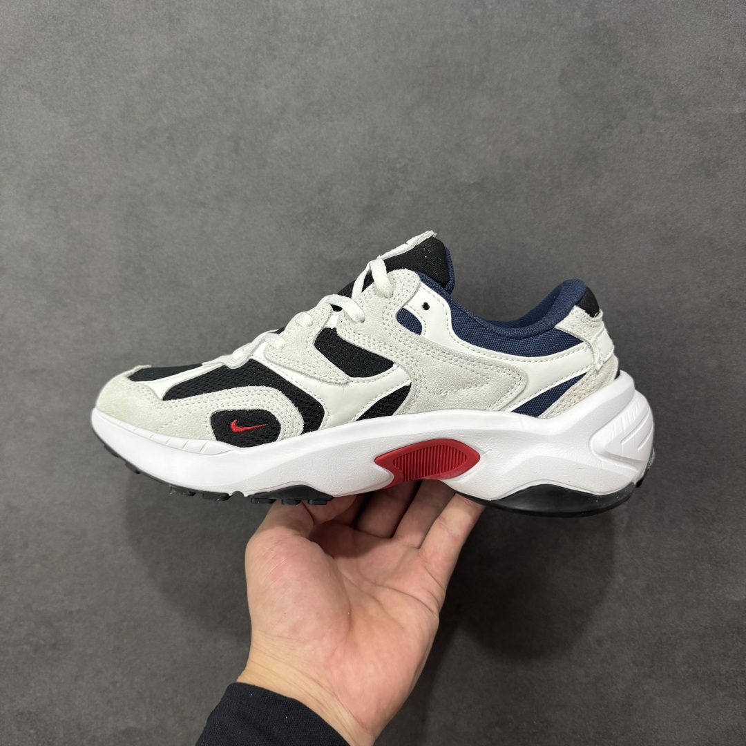 图片[2]-【公司级】耐克NK AIR PEGASUS AL8舒适百搭耐磨透气低帮跑步鞋时尚厚底老爹鞋 专为跑者打造的熟悉弹力脚感再度回归 助你攻克各种目标 再不然 也能为你增添足下风采 AL8版保有你喜爱的灵敏度和适中支撑力 以及发想自 2000 年代初期跑者们的飘逸造型 鞋面采用皮革和网眼布材质打造 搭配上侧面的线条设计 十分吸睛 中底搭载了Air气垫 保证舒适的脚感反馈 货号：FJ3794-400 尺码：36 36.5 37.5 38 38.5 39 40 40.5 41 42 42.5 43 44 45-选品中心