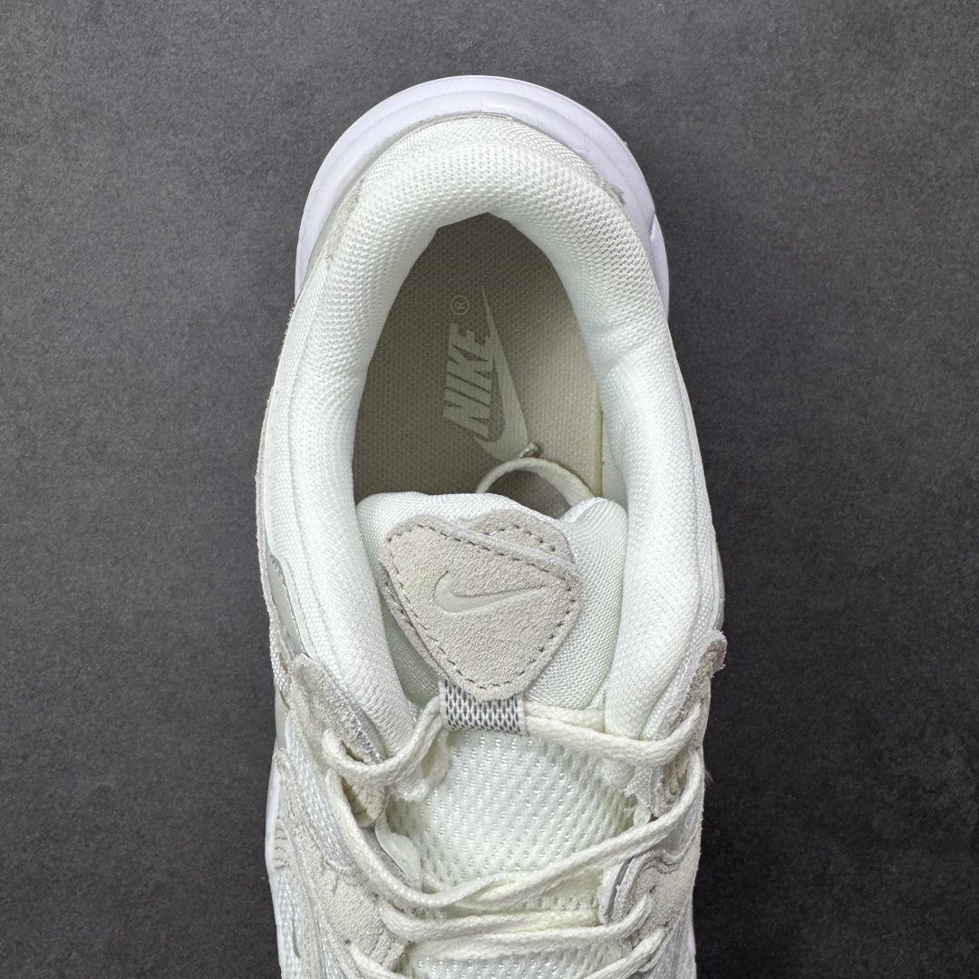 图片[7]-【公司级】耐克NK AIR PEGASUS AL8舒适百搭耐磨透气低帮跑步鞋时尚厚底老爹鞋 专为跑者打造的熟悉弹力脚感再度回归 助你攻克各种目标 再不然 也能为你增添足下风采 AL8版保有你喜爱的灵敏度和适中支撑力 以及发想自 2000 年代初期跑者们的飘逸造型 鞋面采用皮革和网眼布材质打造 搭配上侧面的线条设计 十分吸睛 中底搭载了Air气垫 保证舒适的脚感反馈 货号：HF1761-400 尺码：36 36.5 37.5 38 38.5 39 40 40.5 41 42 42.5 43 44 45-选品中心