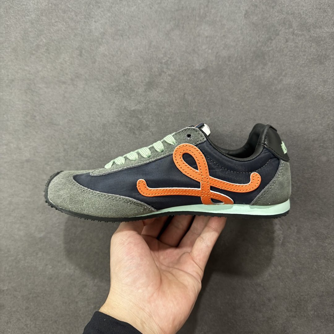 图片[2]-【GQ福利】Loewe罗意威 Ballet Runner2.0系列 进口柔软小牛皮+牛反绒皮面拼接，内里垫脚混种羊皮，双层高弹乳胶内热，独家模具橡胶大底，上脚轻便舒适 四色现货 尺码：35-44-选品中心