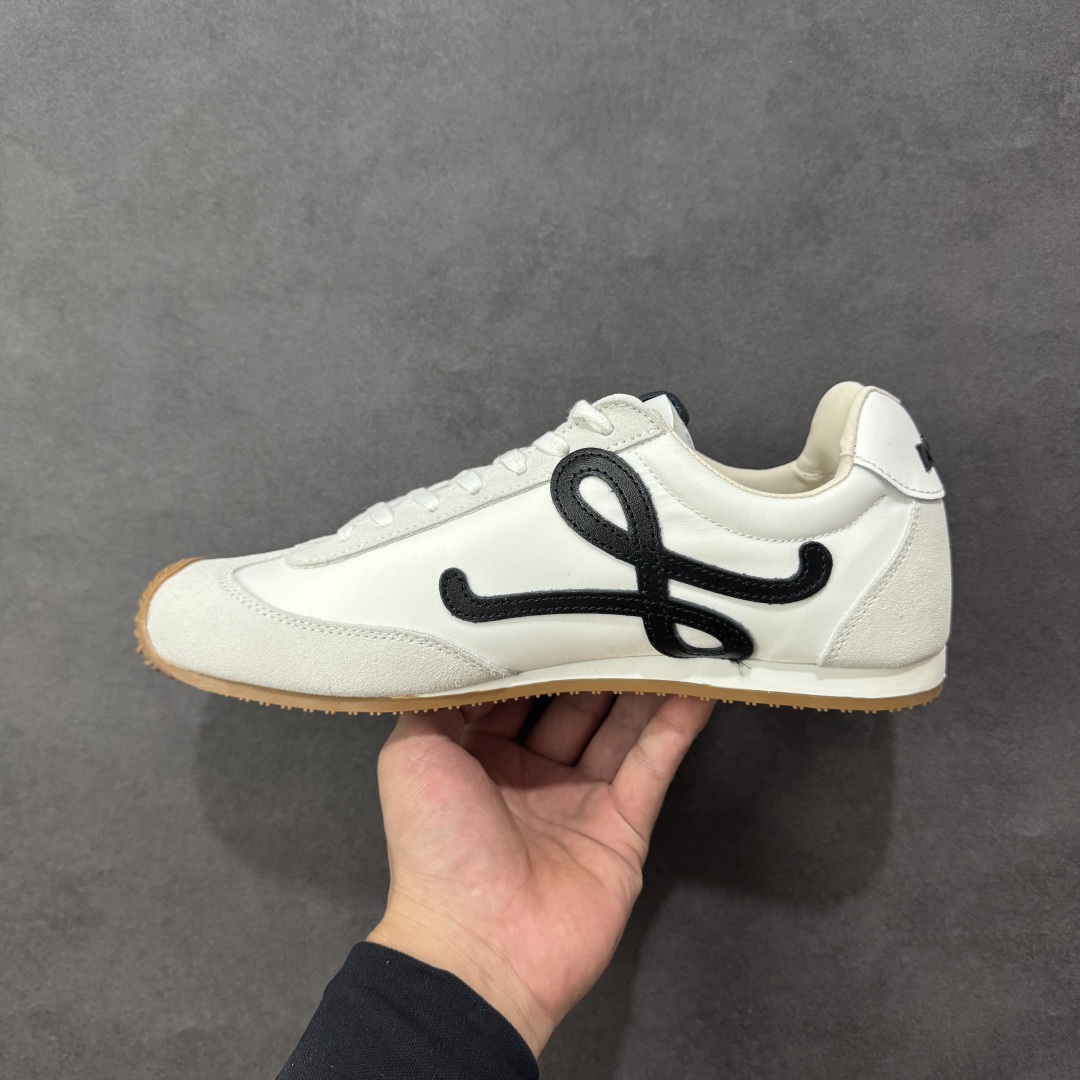 图片[2]-【GQ福利】Loewe罗意威 Ballet Runner2.0系列 进口柔软小牛皮+牛反绒皮面拼接，内里垫脚混种羊皮，双层高弹乳胶内热，独家模具橡胶大底，上脚轻便舒适 四色现货 尺码：35-44-选品中心