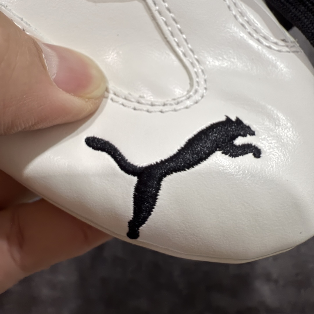 图片[5]-【Top版本】Rose x Puma Speedcat 联名款 极速赛车系列彪马低帮生活休闲鞋 404390-01  市场第一梯队品质 顶级头层皮料 顶尖完美复刻公司货版本 组合大底 亮黑磨砂皮 正确鞋舌Puma Logo 正确鞋垫Puma Logo 正确刺绣Logo 正确加厚五花海玻璃鞋垫 以及全套配件 原厂数据一比一大底 橡胶加切片组合底❗️ 原装档案原数据纸版楦型 防尘袋 配件齐全 二次成型\’猛帮\’成型工艺制作 细节如图所示  尺码：35 36 37 37.5 38 38.5 39 40 40.5 41 42 42.5 43 43.5 44.5 45-选品中心