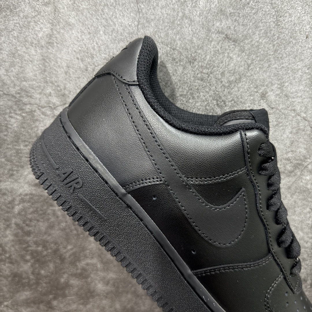 图片[7]-【XE纯原】Air Force 1 Low AF1空军纯黑低帮 亮面 CW2288-001 抄底的价格 完美品质 完全吊打市场所有同价位上下版本 偏软质头层皮料 完美鞋型 钩子裁边清洁度无敌！ 针车走线图片放大看相当整齐，鞋带口冲孔与鞋头冲孔非常圆润干净 无任何毛边，正确做旧鞋带金属铁片，中底走线 鞋垫刷胶 大底含气垫都是基本操作！独家有货，全码可接！ 尺码：36-46含尖版本 目前此价位你能找到的最优的一个版本没有之一-选品中心