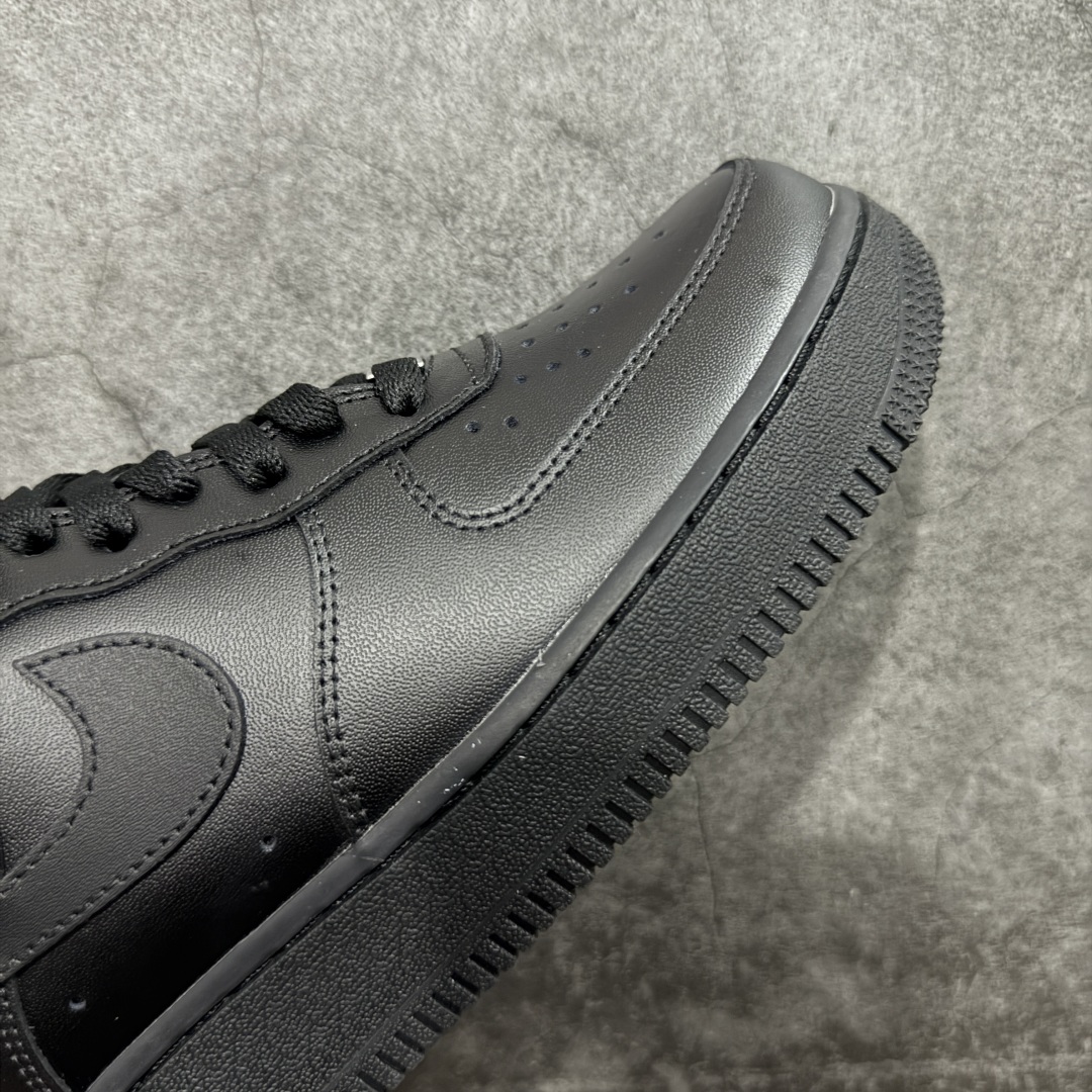 图片[6]-【XE纯原】Air Force 1 Low AF1空军纯黑低帮 亮面 CW2288-001 抄底的价格 完美品质 完全吊打市场所有同价位上下版本 偏软质头层皮料 完美鞋型 钩子裁边清洁度无敌！ 针车走线图片放大看相当整齐，鞋带口冲孔与鞋头冲孔非常圆润干净 无任何毛边，正确做旧鞋带金属铁片，中底走线 鞋垫刷胶 大底含气垫都是基本操作！独家有货，全码可接！ 尺码：36-46含尖版本 目前此价位你能找到的最优的一个版本没有之一-选品中心