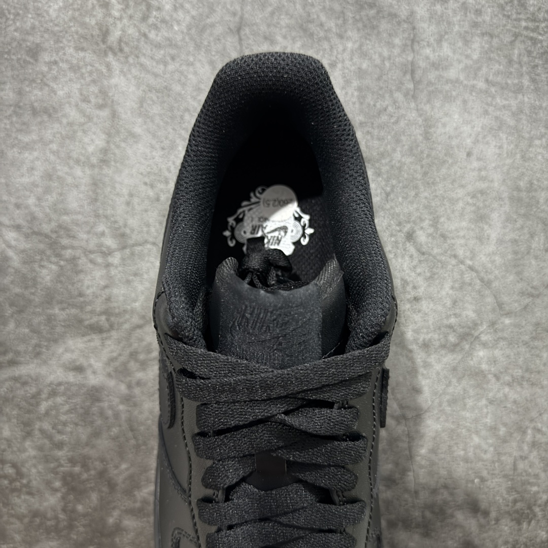 图片[8]-【XE纯原】Air Force 1 Low AF1空军纯黑低帮 亮面 CW2288-001 抄底的价格 完美品质 完全吊打市场所有同价位上下版本 偏软质头层皮料 完美鞋型 钩子裁边清洁度无敌！ 针车走线图片放大看相当整齐，鞋带口冲孔与鞋头冲孔非常圆润干净 无任何毛边，正确做旧鞋带金属铁片，中底走线 鞋垫刷胶 大底含气垫都是基本操作！独家有货，全码可接！ 尺码：36-46含尖版本 目前此价位你能找到的最优的一个版本没有之一-选品中心