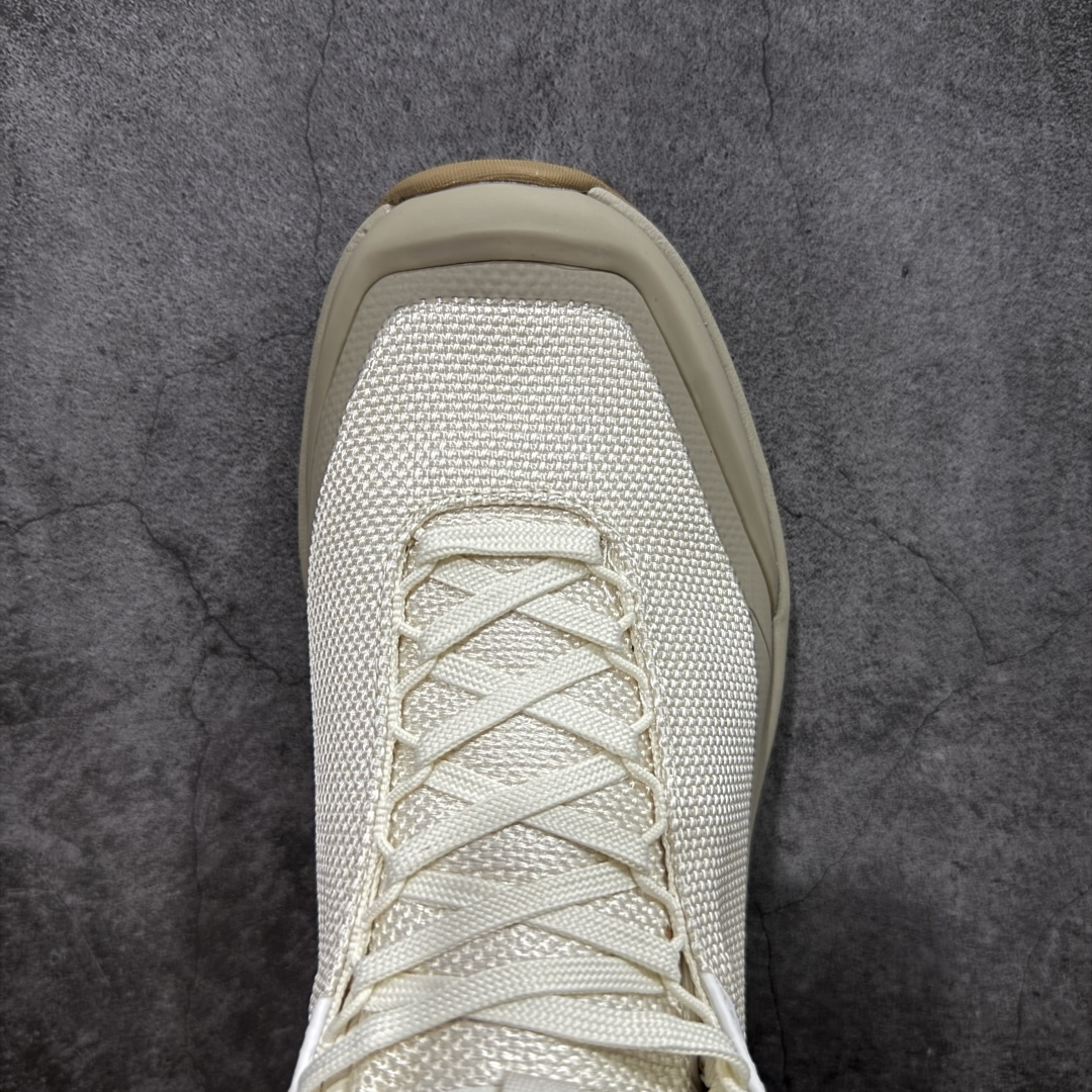 图片[5]-【公司级】Arcteryx始祖鸟 Aerios FL 舒适 防滑耐磨 高帮徒步鞋男款 官方同步 适合技术户外路线单日徒步穿着也可以 aeriosflgtx鞋受到长途野外跑步鞋的启发 适合在变化的地形上进行快速轻快的徒步旅行穿着，舒适而有支撑性，使您充满信心。该设计与脚部融为一体，可最大限度地减少摩擦，gore-tex保护膜网砂，采用gore隐形适体(invisiblefit)技术，更轻薄舒适。敏捷、稳定和技术路线上的自信源于vibram® megagrip外底、压缩eva内底以及一体的tpu。 尺码：39-44-选品中心