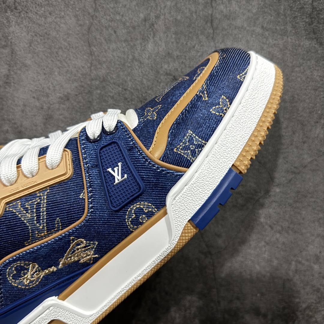 图片[6]-【莞产礼盒版本】LV Louis Vuitton Trainer 限定联名 低帮休闲板鞋 代购级别 ZP级全套包装 原版购入历时近两个月开发打造！ 经典多拼色超好看 原版完美楦型 调试了两个月 鞋面独家订制压纹粒面小牛皮 大底TPU、模具费2w+ 质感媲美原版 垫脚聚米微料加透气英伦网布 细节原版一致 ❗️请注意区分市面通货材料 版型 包装配件 尺码： 38 39 40 41 42 43 44 45 46-选品中心