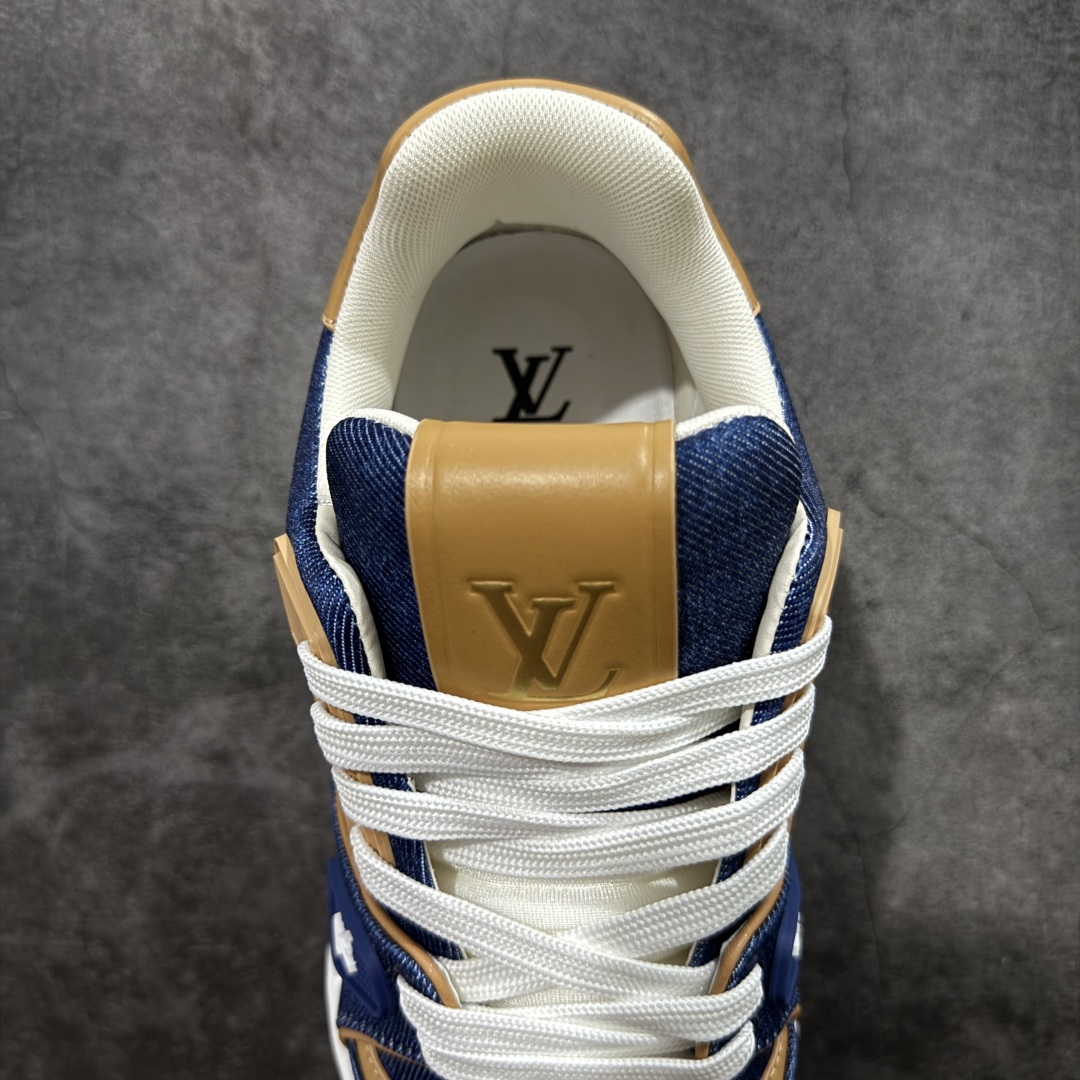 图片[8]-【莞产礼盒版本】LV Louis Vuitton Trainer 限定联名 低帮休闲板鞋 代购级别 ZP级全套包装 原版购入历时近两个月开发打造！ 经典多拼色超好看 原版完美楦型 调试了两个月 鞋面独家订制压纹粒面小牛皮 大底TPU、模具费2w+ 质感媲美原版 垫脚聚米微料加透气英伦网布 细节原版一致 ❗️请注意区分市面通货材料 版型 包装配件 尺码： 38 39 40 41 42 43 44 45 46-选品中心