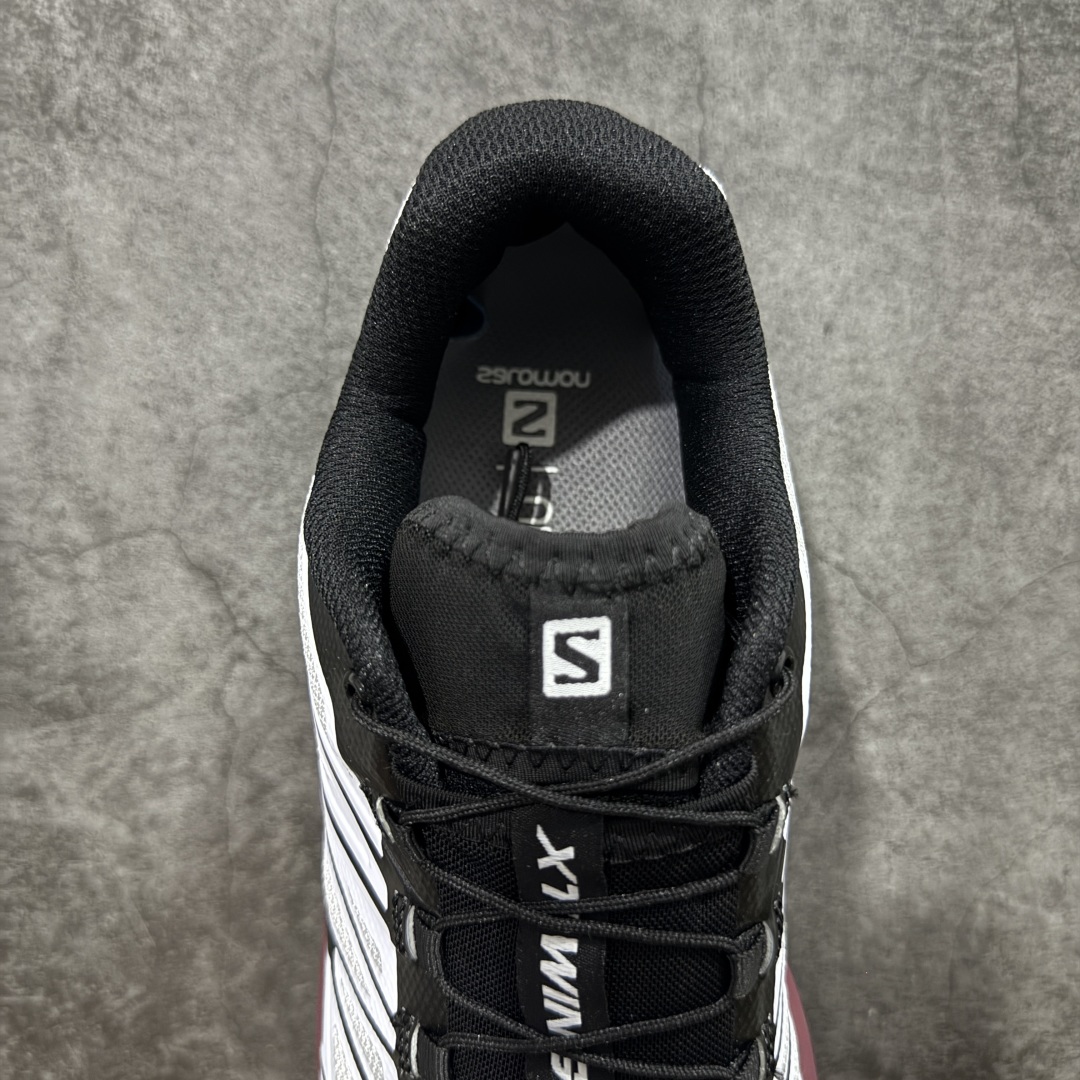 图片[8]-【莞产版本】SALOMON萨洛蒙 XT-Wings 2 Advanced 户外舒适百搭 网布织物减震防滑耐磨透气 低帮跑步鞋灰 XT-Wings 2采用了萨洛蒙独有的技术，不仅保证了鞋子的耐磨性，还让你在户外探险中保持通风透气，让双脚始终保持清爽舒适。无论是徒步旅行、登山探险还是日常穿搭，它都能为你提供稳定的支撑和舒适的穿着体验！ 低帮设计，有效减轻脚部负担，提供更灵活的穿着感受。无论是在崎岖不平的山路上还是在城市街头漫步，XT-Wings 2都能帮助你自如地驰骋，释放内心对自然的向往！SALOMON﻿萨洛蒙 XT-Wings 2绝对是一款不可错过的户外功能鞋！让它成为你户外探险路上的得力伙伴，让你在每一次冒险中都能感受到自由与激情的碰撞！ 尺码：36-46含半码-选品中心