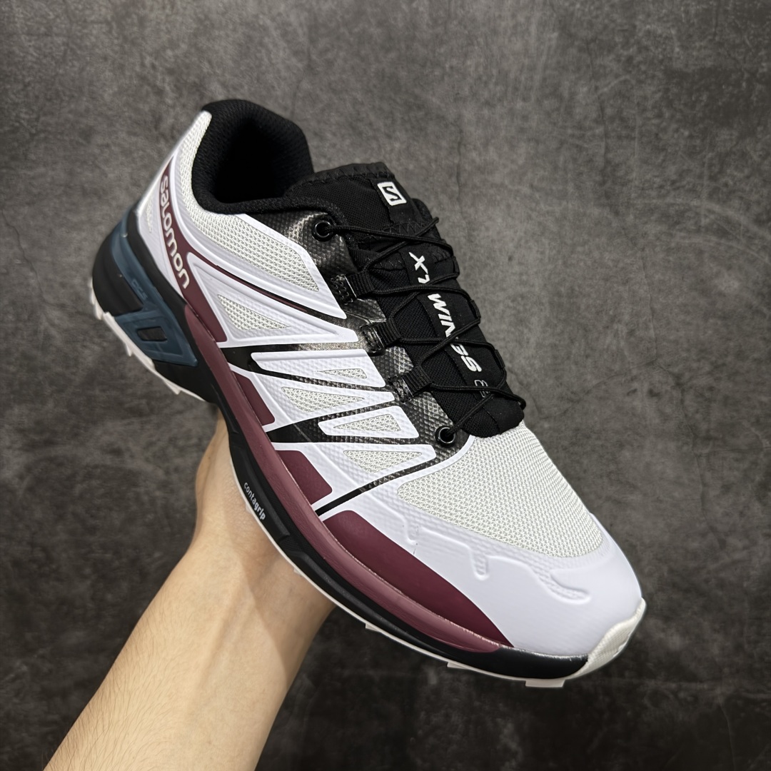 图片[3]-【莞产版本】SALOMON萨洛蒙 XT-Wings 2 Advanced 户外舒适百搭 网布织物减震防滑耐磨透气 低帮跑步鞋灰 XT-Wings 2采用了萨洛蒙独有的技术，不仅保证了鞋子的耐磨性，还让你在户外探险中保持通风透气，让双脚始终保持清爽舒适。无论是徒步旅行、登山探险还是日常穿搭，它都能为你提供稳定的支撑和舒适的穿着体验！ 低帮设计，有效减轻脚部负担，提供更灵活的穿着感受。无论是在崎岖不平的山路上还是在城市街头漫步，XT-Wings 2都能帮助你自如地驰骋，释放内心对自然的向往！SALOMON﻿萨洛蒙 XT-Wings 2绝对是一款不可错过的户外功能鞋！让它成为你户外探险路上的得力伙伴，让你在每一次冒险中都能感受到自由与激情的碰撞！ 尺码：36-46含半码-选品中心