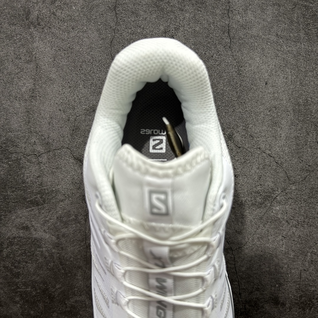 图片[8]-【莞产版本】SALOMON萨洛蒙 XT-Wings 2 Advanced 户外舒适百搭 网布织物减震防滑耐磨透气 低帮跑步鞋 XT-Wings 2采用了萨洛蒙独有的技术，不仅保证了鞋子的耐磨性，还让你在户外探险中保持通风透气，让双脚始终保持清爽舒适。无论是徒步旅行、登山探险还是日常穿搭，它都能为你提供稳定的支撑和舒适的穿着体验！ 低帮设计，有效减轻脚部负担，提供更灵活的穿着感受。无论是在崎岖不平的山路上还是在城市街头漫步，XT-Wings 2都能帮助你自如地驰骋，释放内心对自然的向往！SALOMON﻿萨洛蒙 XT-Wings 2绝对是一款不可错过的户外功能鞋！让它成为你户外探险路上的得力伙伴，让你在每一次冒险中都能感受到自由与激情的碰撞！ 尺码：36-46含半码-选品中心