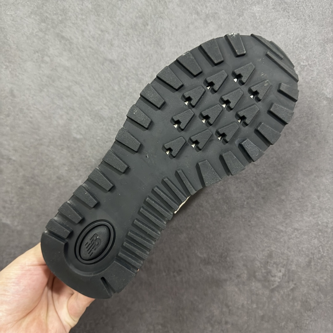 图片[9]-【BC纯原】NB新百伦New Balance ML574经典复古休闲运动慢跑鞋 货号：U574LGT1 长青之王”荣耀回归 原鞋 原材料 原档案开发开发纸版楦型 原装4层组合独立私模大底 目前市场最好的版本 对比原版无压力 天猫旗舰店订单 换盒即正品 东莞兴泰代工 实物所见 真正一线产物 sample圈充正货品 长期稳定出货🚚 仓储广东次日达 放心卖 574先行出货 全码开接 2002/1906 陆续入库 【正品代工的品控 每片底模全部只用一轮】 欢迎对比市面所有所谓虚高版本货 尺码：36 37 37.5 38 38.5 39.5 40 40.5 41.5 42 42.5 43 44 44.5 45 45.5-选品中心